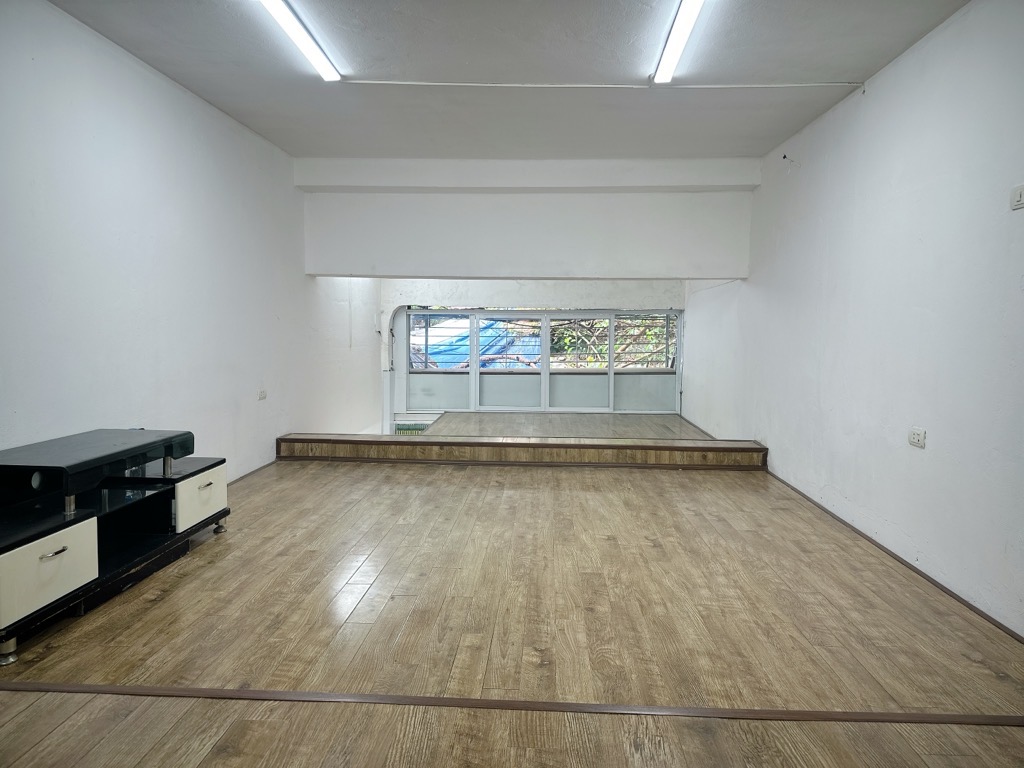 Bán nhà Tam Chinh - diện tích 33m2 1 tầng - Khu tập thể HTX Thịnh Sơn - giá 2,2 tỷ