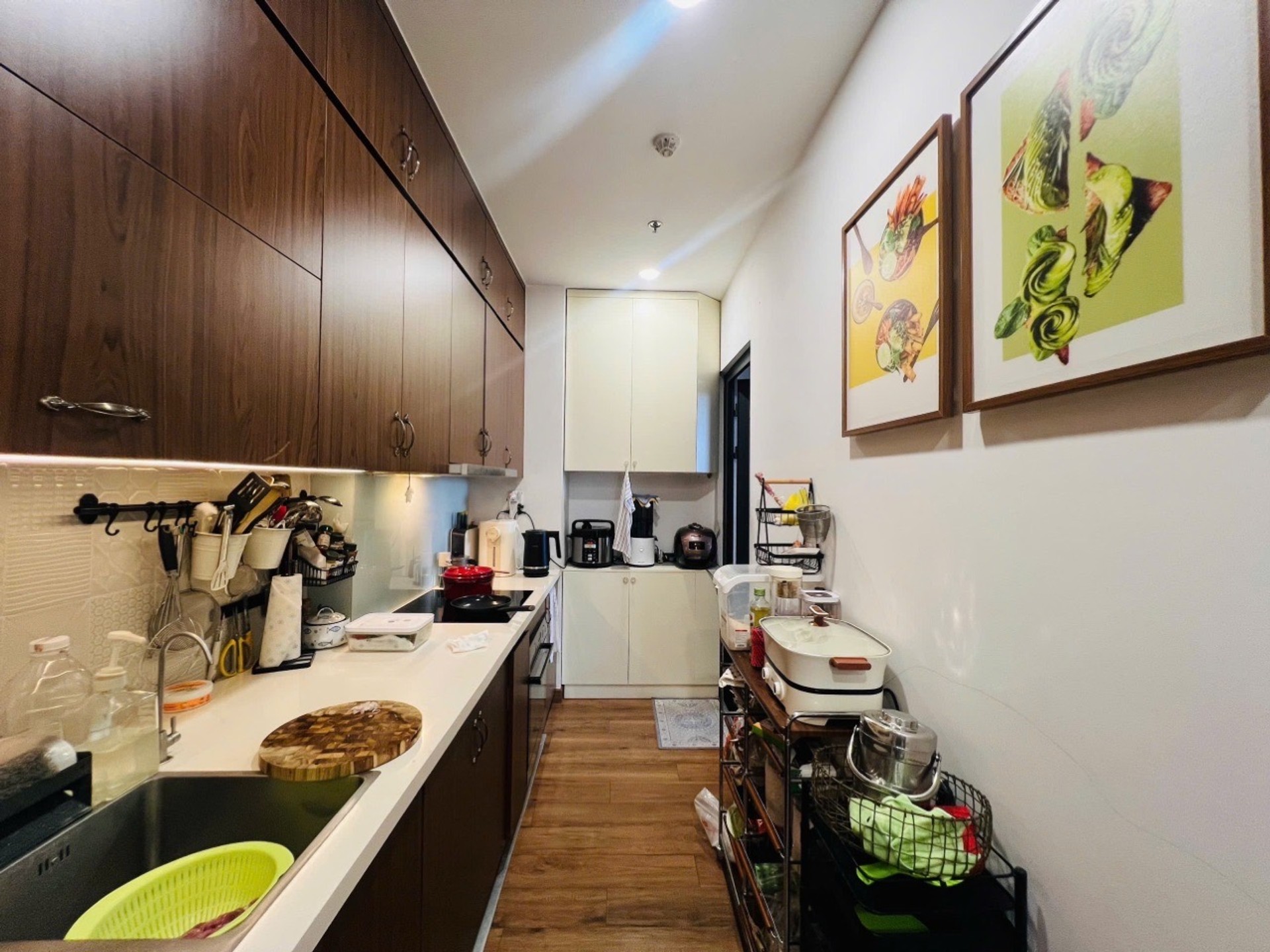 Bán nhà Minh Khai - diện tích 105m2 1 tầng - Căn góc, chung cư cao cấp - giá 15,65 tỷ
