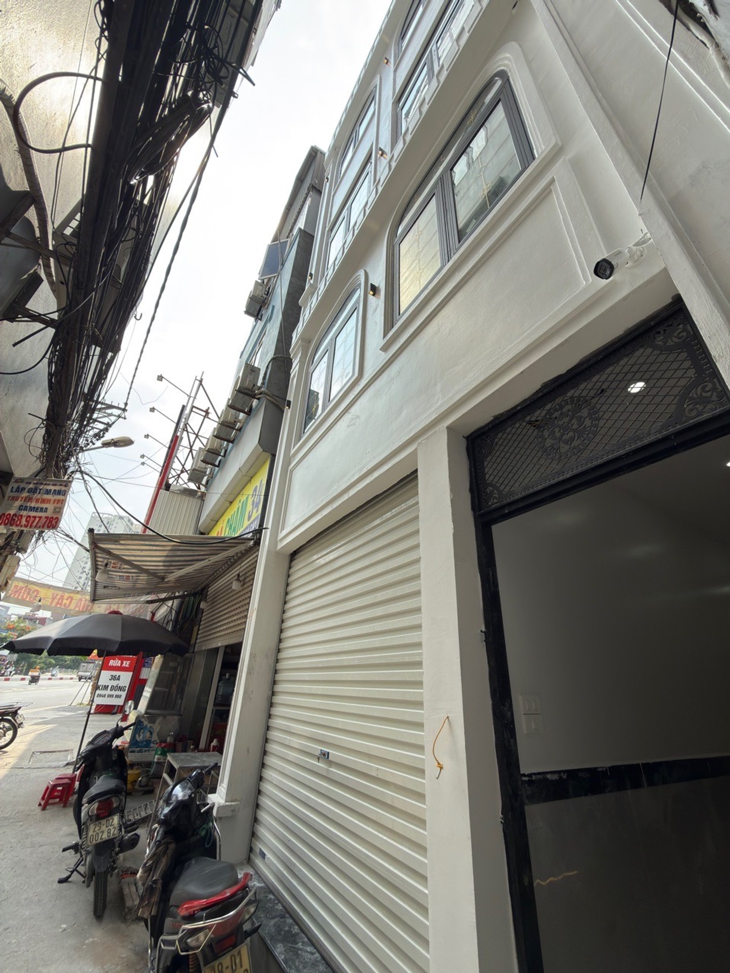 Bán nhà Kim Đồng - diện tích 68m2 6 tầng - Mặt phố kinh doanh - giá 29,9 tỷ