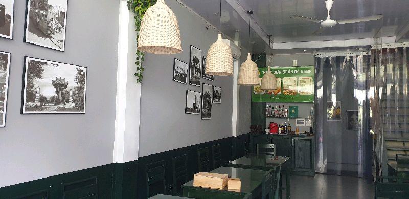 Bán nhà Hoàng Cầu - diện tích 50m2 3 tầng - Mặt phố view hồ siêu đẹp - giá 29,5 tỷ