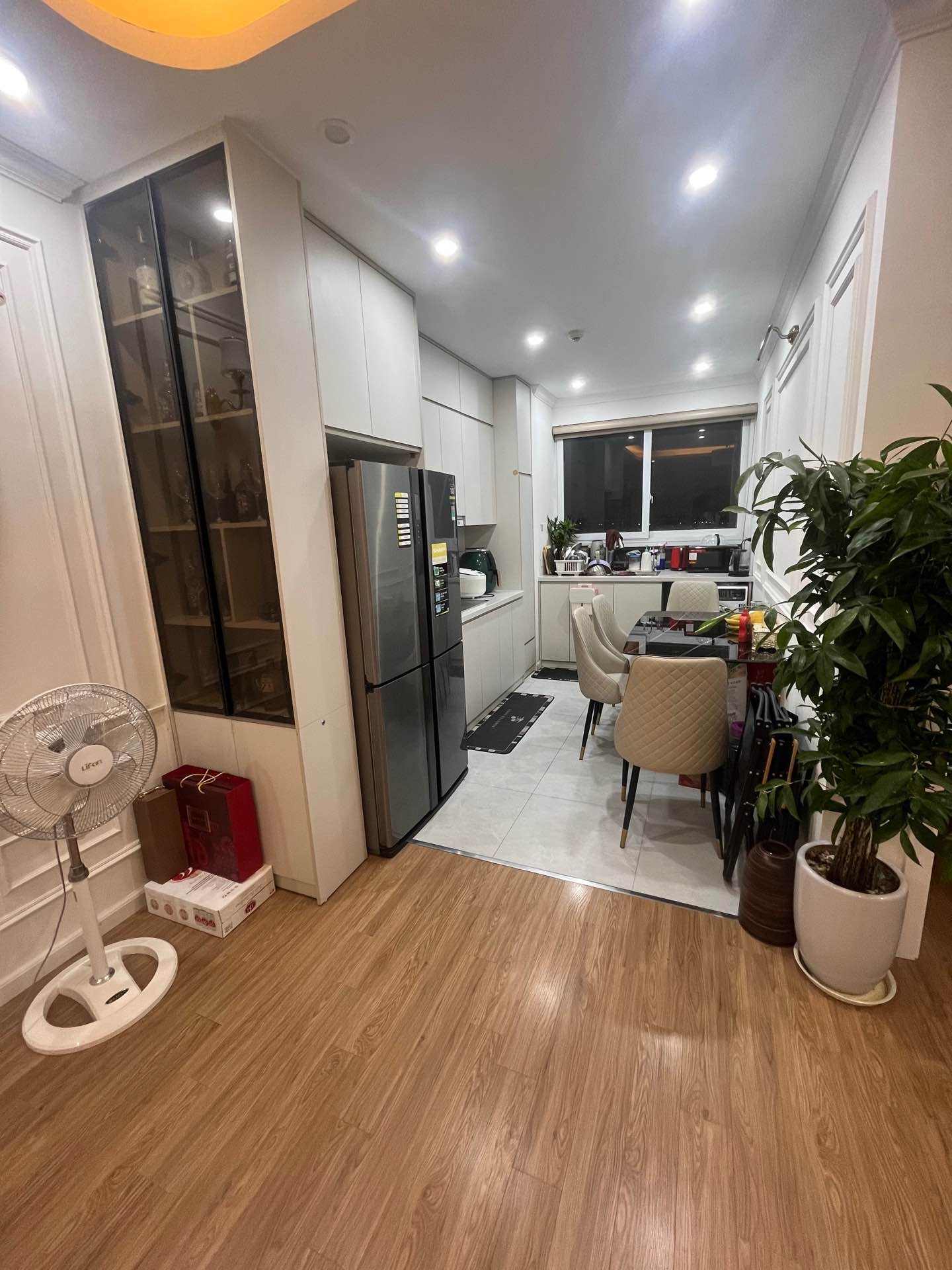 Bán nhà Đại Từ - diện tích 96m2 12 tầng - Căn hộ đẹp hoàn hảo - giá 8,4 tỷ