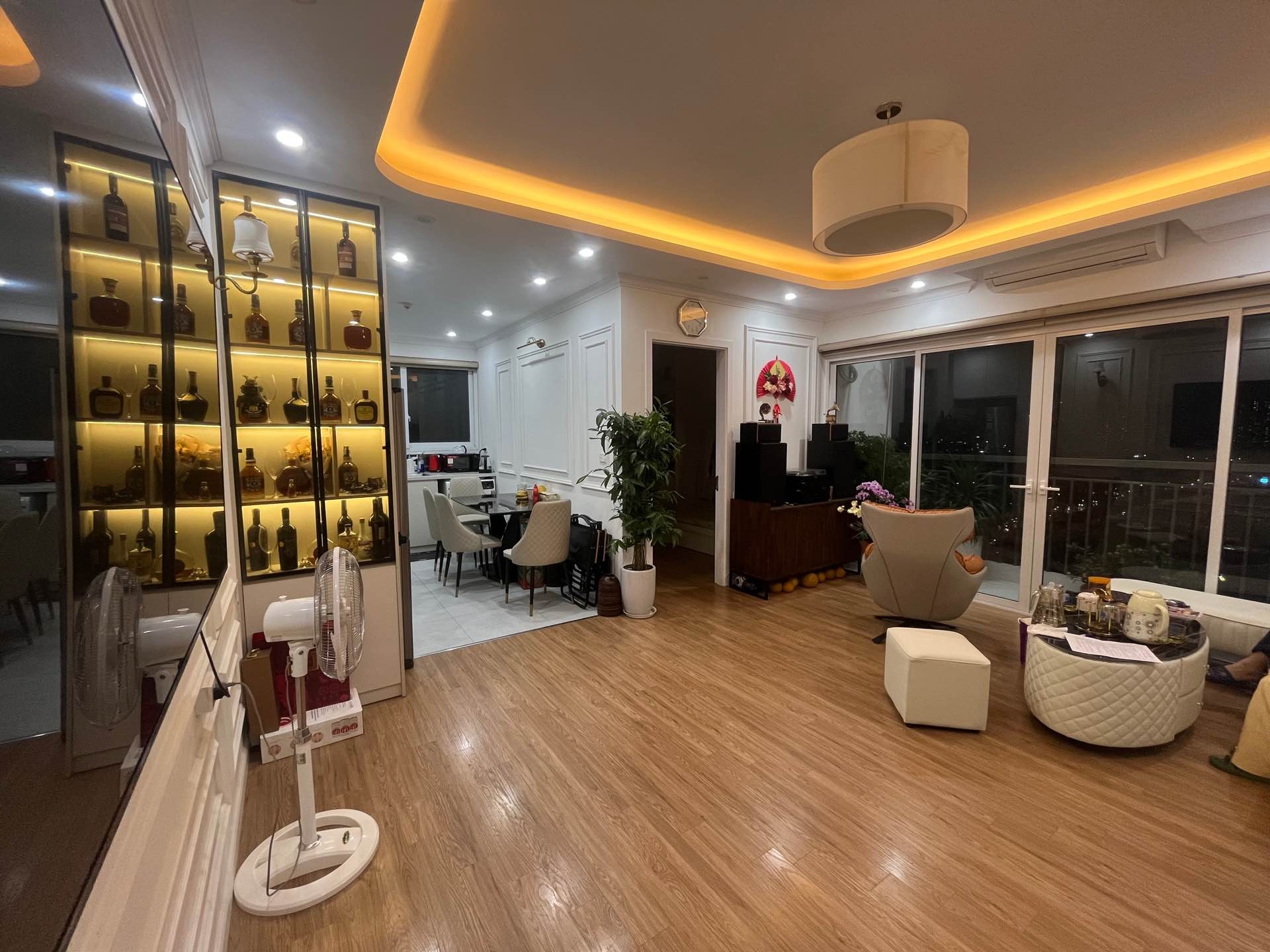 Bán nhà Đại Từ - diện tích 96m2 12 tầng - Căn hộ đẹp hoàn hảo - giá 8,4 tỷ