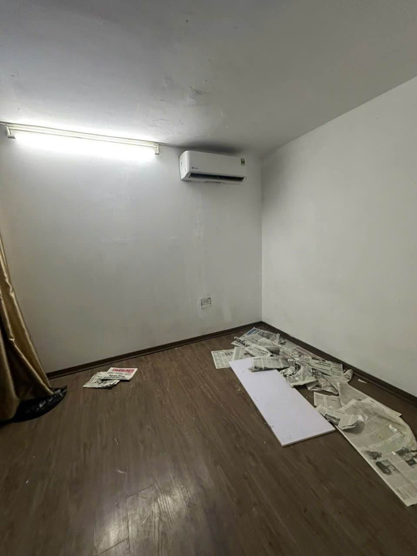 Bán nhà Hồng Mai - diện tích 30m2 1 tầng - Căn hộ tầng 5 trong khu tập thể - giá 3,35 tỷ