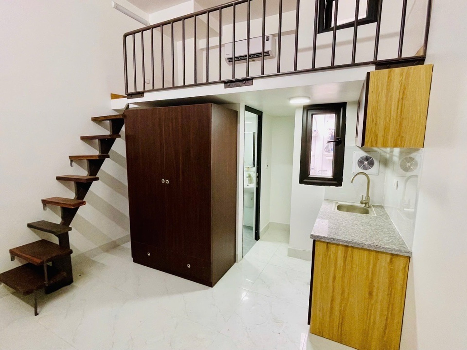 Bán nhà Tân Triều - diện tích 74m2 6 tầng - Căn hộ dịch vụ mới xây - giá 18 tỷ
