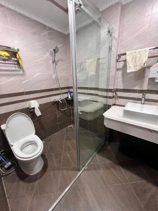 Bán nhà Trần Quang Diệu - diện tích 60m2 6 tầng - Ô tô tránh - giá 32 tỷ