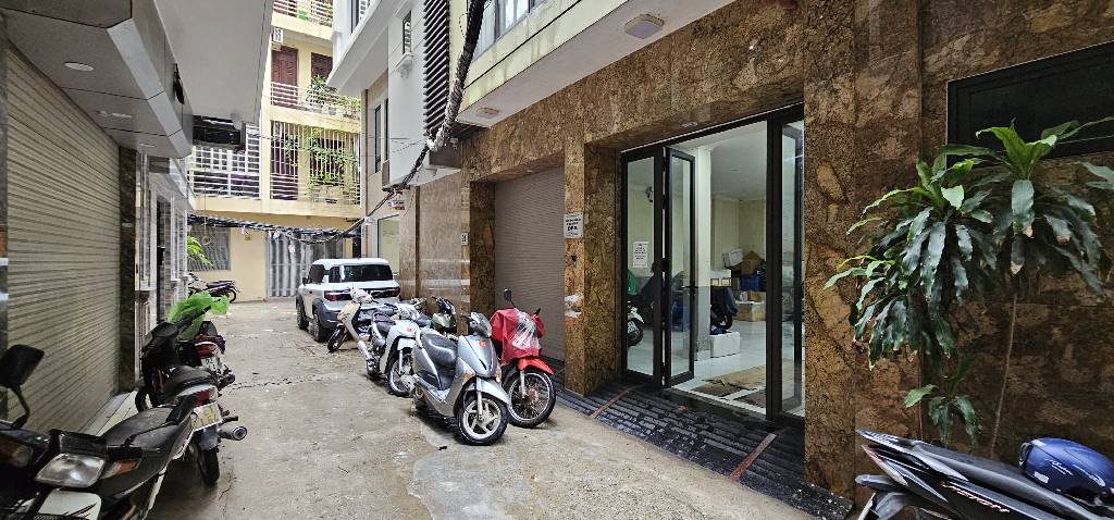 Bán nhà Trần Quang Diệu - diện tích 60m2 6 tầng - Ô tô tránh - giá 32 tỷ