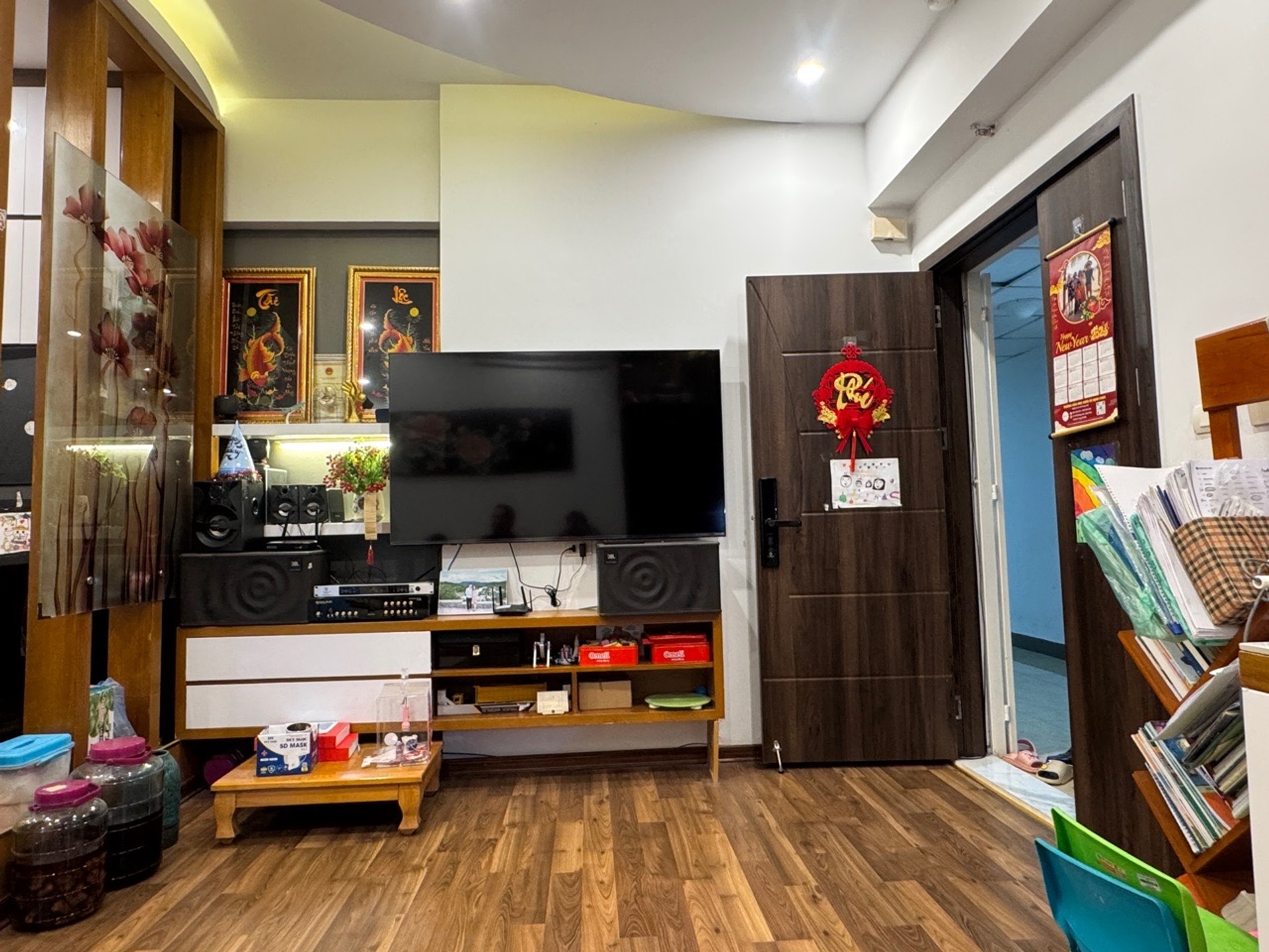 Bán nhà Chung Cư VP3 Linh Đàm - diện tích 71m2 1 tầng - Pháp lý sạch, sổ đỏ sử dụng lâu dài - giá 6,55 tỷ