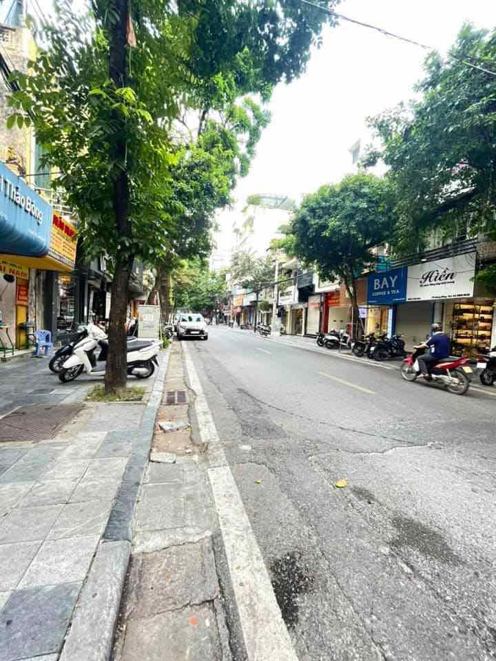 Bán nhà Hàng Bông - diện tích 230m2 3 tầng - SIÊU PHẨM PHỐ CỔ HÀNG BÔNG - giá 185 tỷ