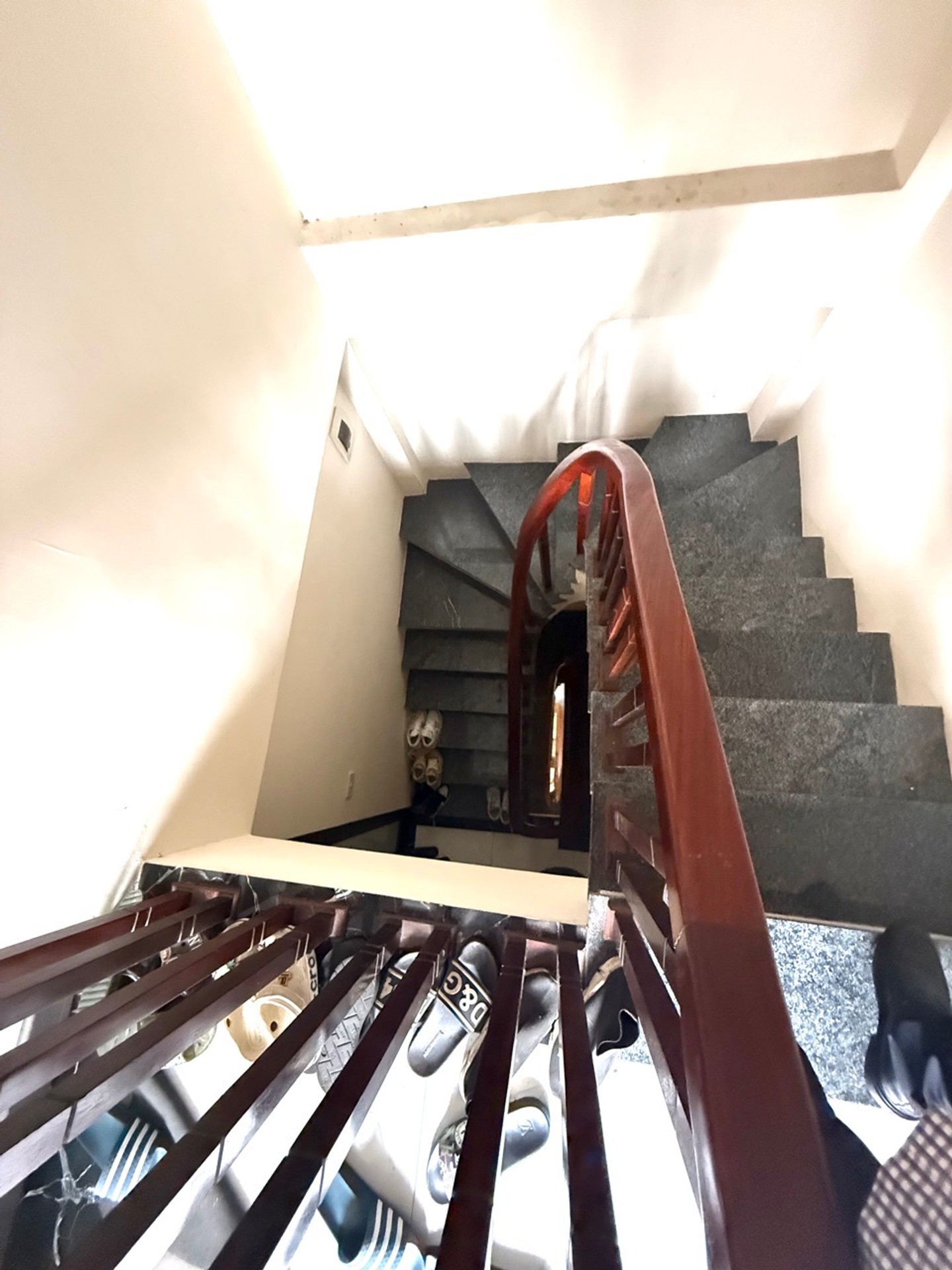Bán nhà Nam Dư - diện tích 30m2 5 tầng - Nhà đẹp hiếm có - giá 7,2 tỷ