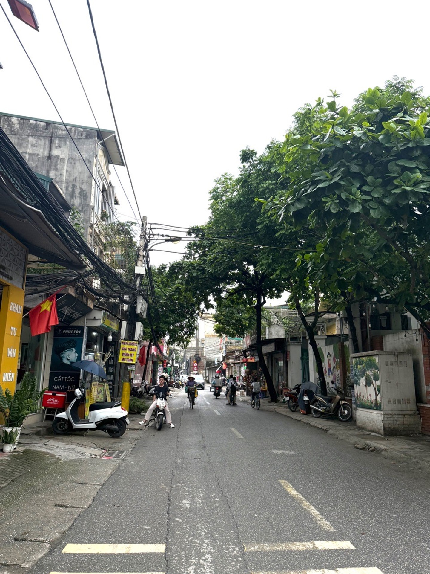 Bán nhà Nam Dư - diện tích 30m2 5 tầng - Nhà đẹp hiếm có - giá 7,2 tỷ