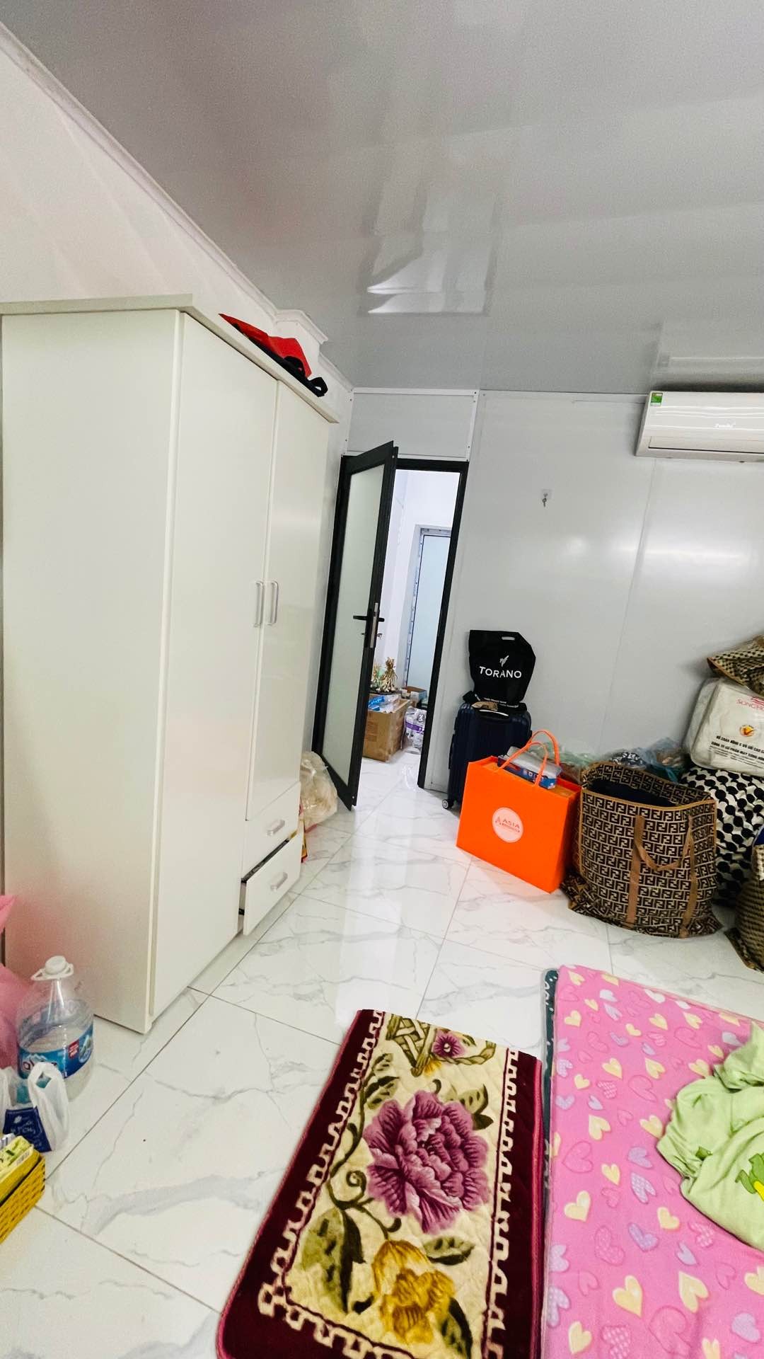 Bán nhà Định Công Thượng - diện tích 25m2 3 tầng - Lô Góc - giá 1,95 tỷ