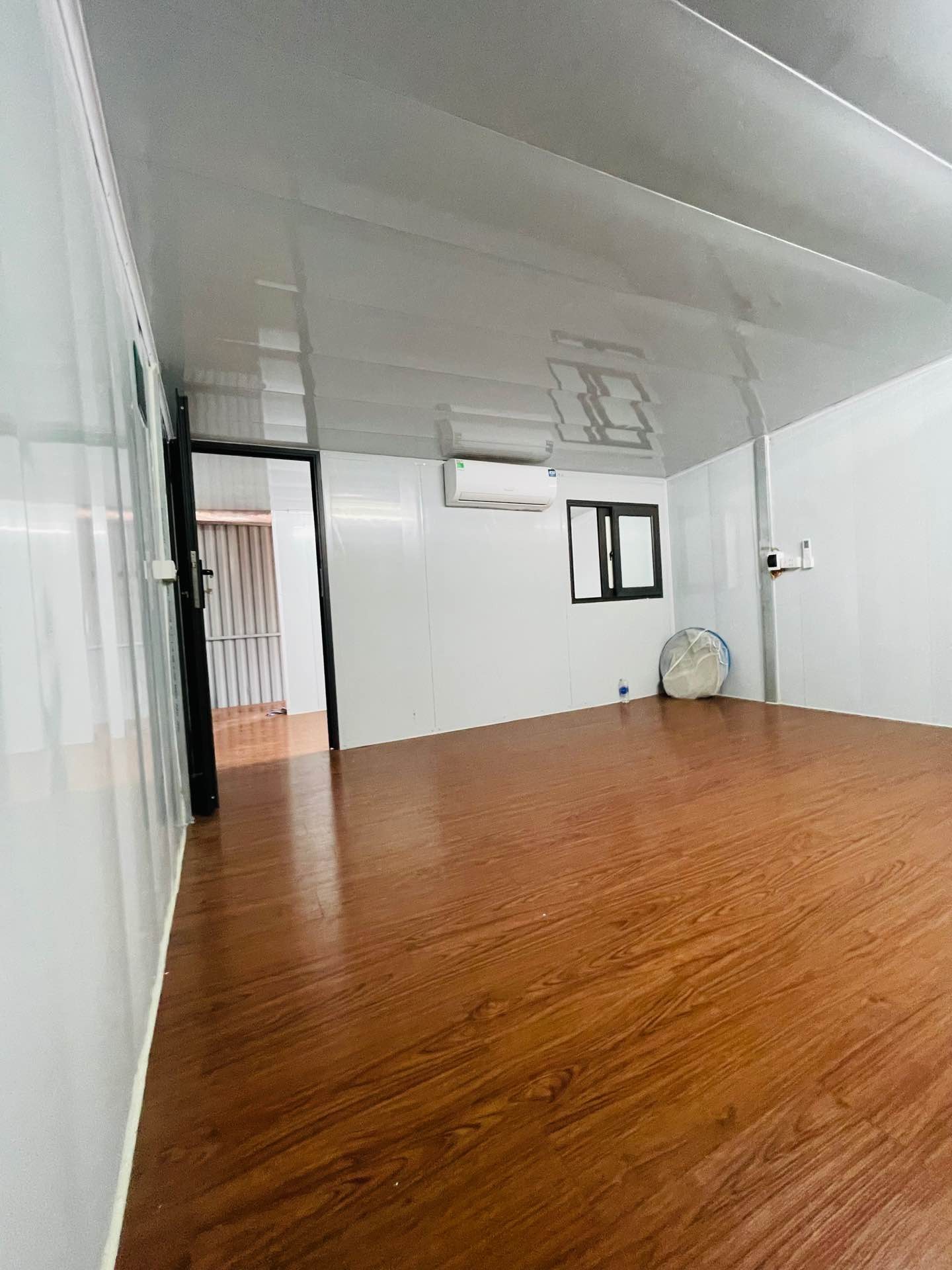 Bán nhà Định Công Thượng - diện tích 25m2 3 tầng - Lô Góc - giá 1,95 tỷ