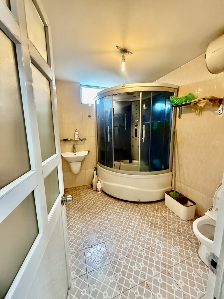 Bán nhà Trần Khát Chân - diện tích 110m2 6 tầng - Đang cập nhật - giá 26 tỷ