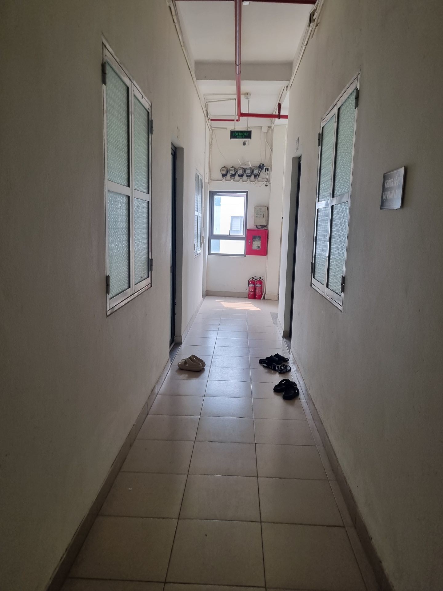 Bán nhà Quan Nhân - diện tích 142m2 5 tầng - Lô góc 3 mặt thoáng - giá 38,9 tỷ