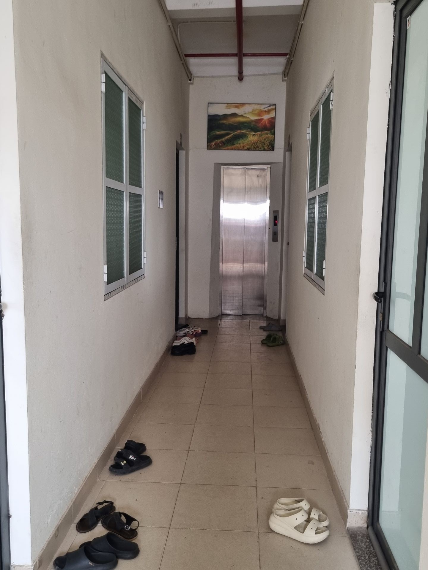 Bán nhà Quan Nhân - diện tích 142m2 5 tầng - Lô góc 3 mặt thoáng - giá 38,9 tỷ