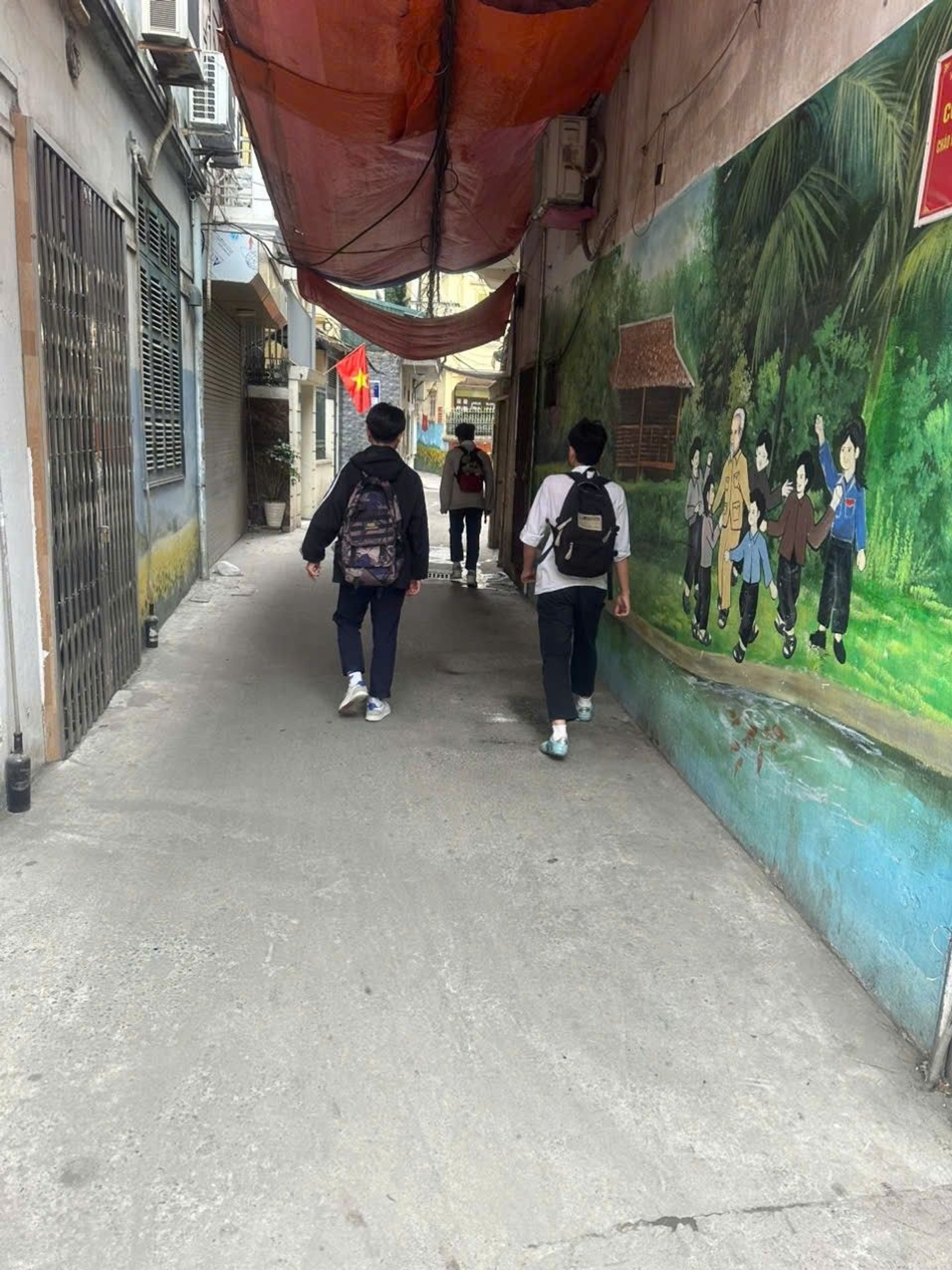 Bán nhà Quan Nhân - diện tích 142m2 5 tầng - Lô góc 3 mặt thoáng - giá 38,9 tỷ