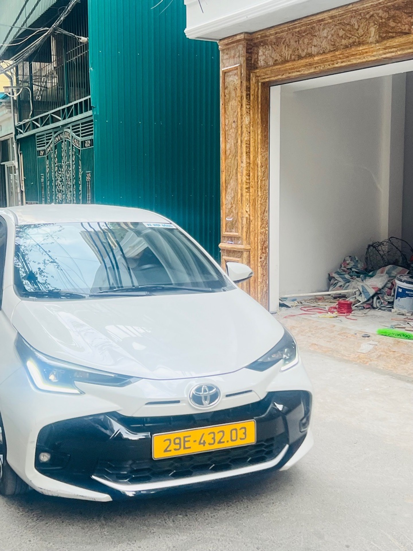 Bán nhà Bằng Liệt - diện tích 49m2 5 tầng - ô tô vào trong nhà - giá 13,5 tỷ