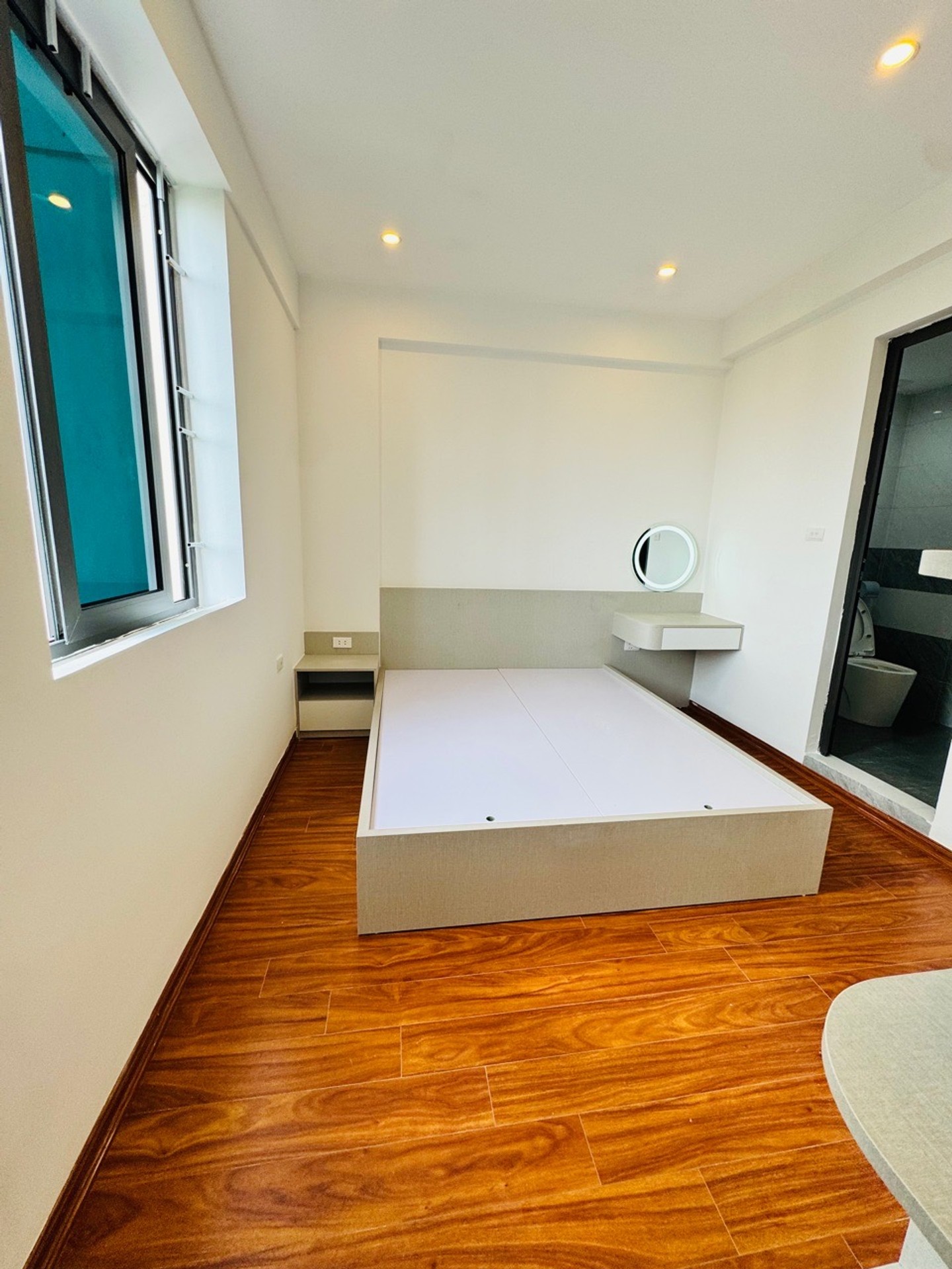 Bán nhà Chung Cư A4 - diện tích 54m2 1 tầng - Căn hộ đẹp hiếm có - giá 4,39 tỷ