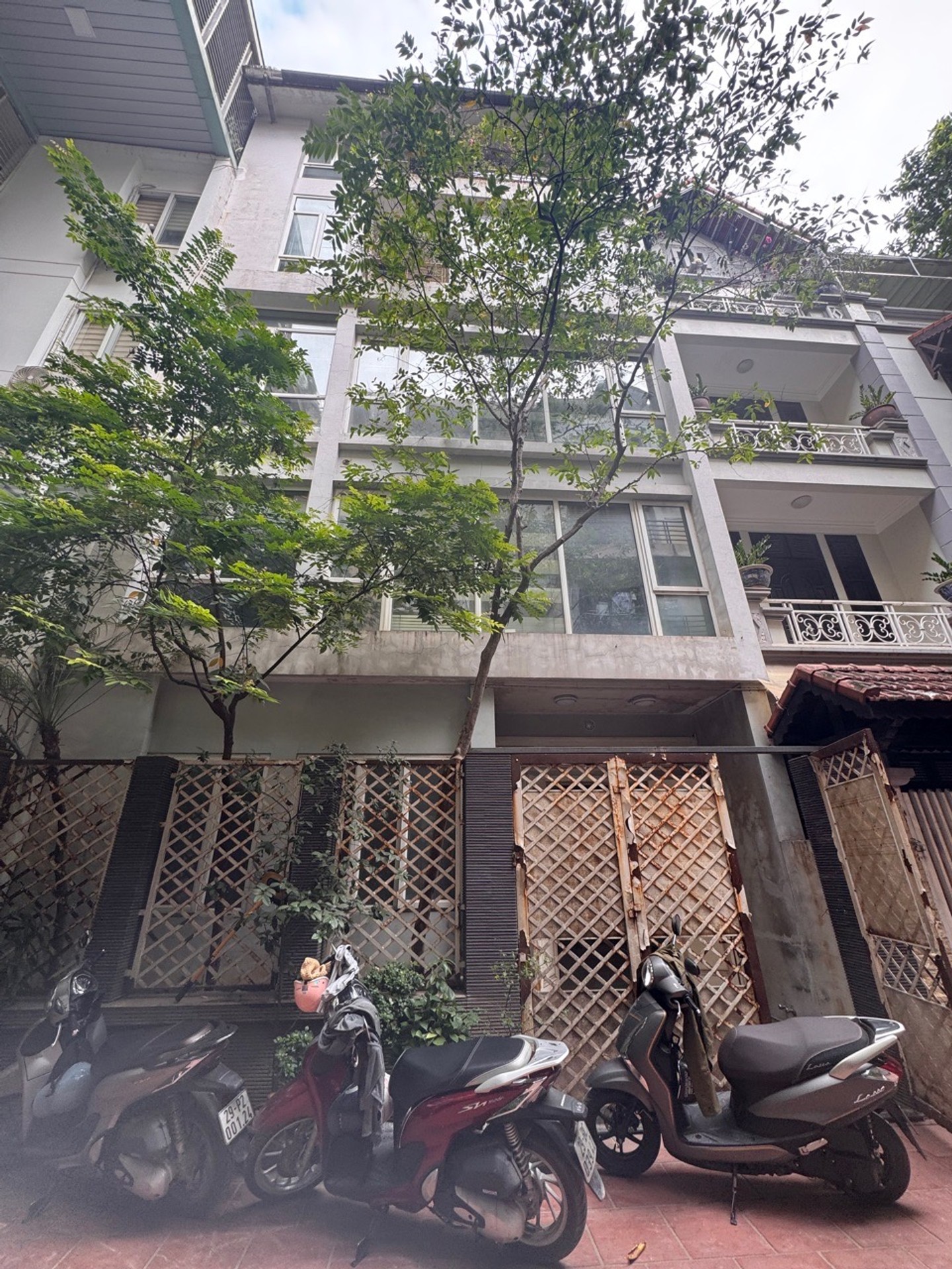 Bán nhà Giảng Võ - diện tích 75m2 6 tầng - Nhà đẹp khu Giảng Võ - giá 41 tỷ
