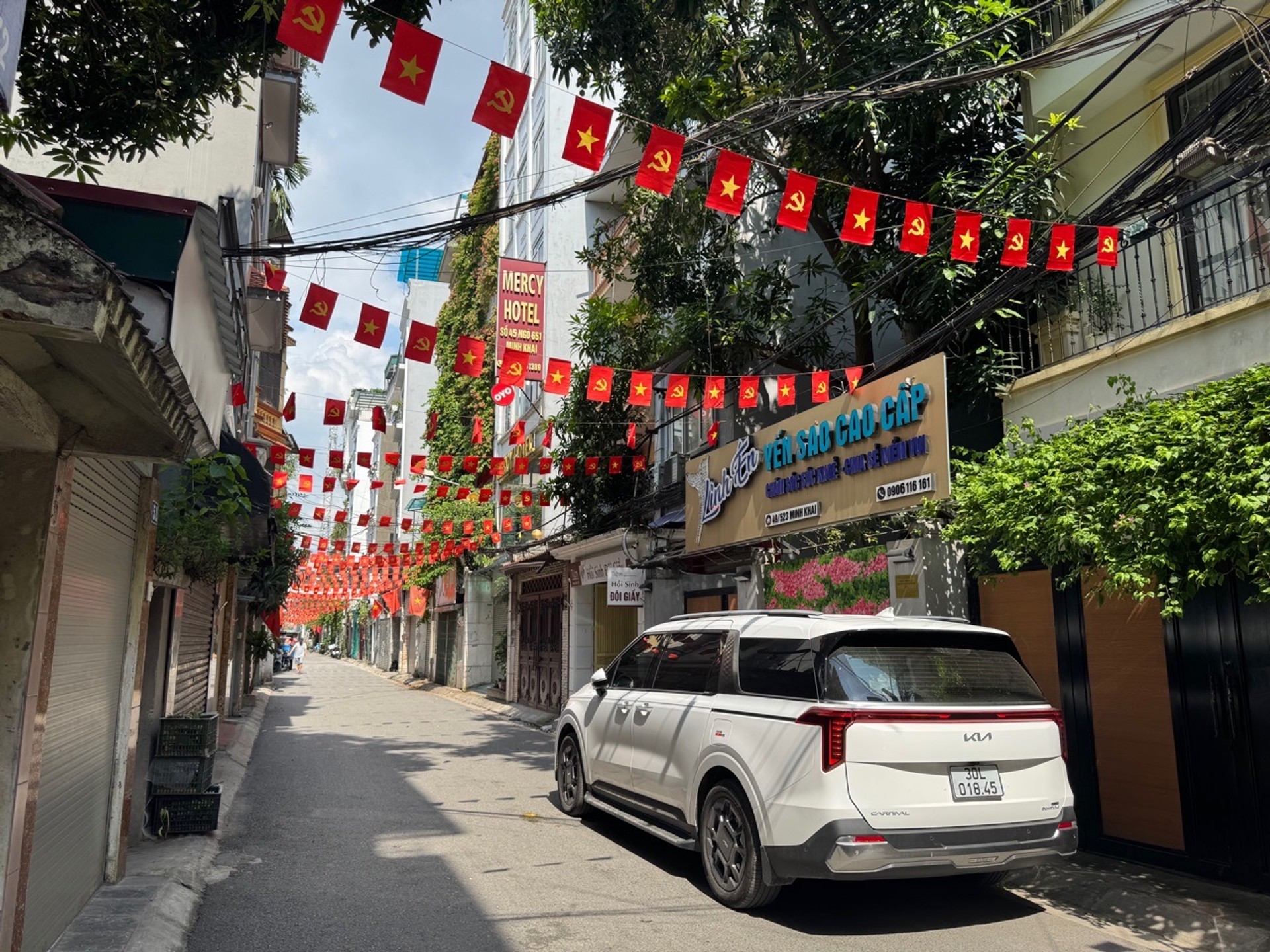 Bán nhà Minh Khai - diện tích 30m2 5 tầng - Nhà đẹp full nội thất - giá 7,9 tỷ