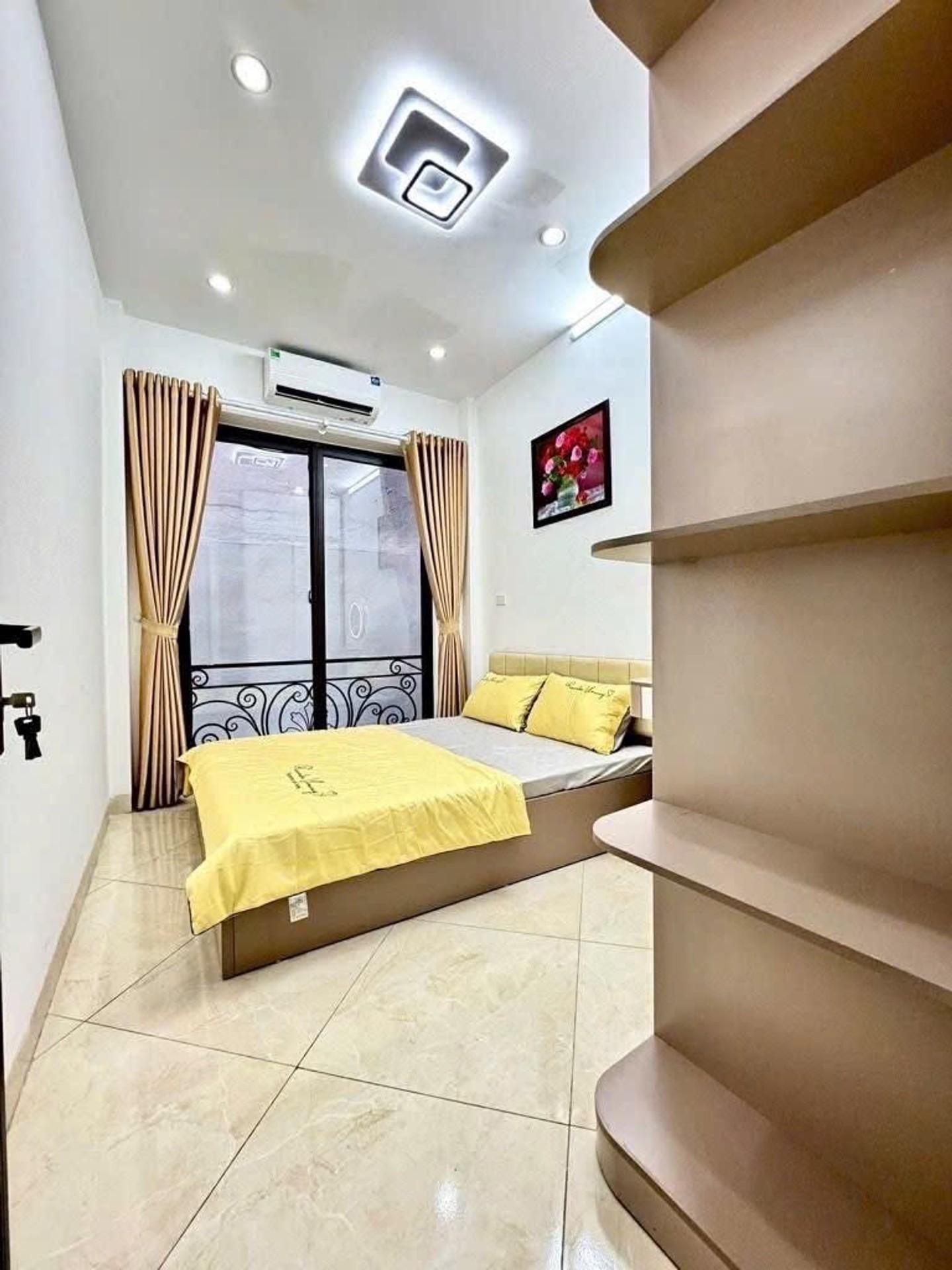 Bán nhà Hai Bà Trưng - diện tích 16m2 4 tầng - nhà đẹp hiếm có - giá 5,35 tỷ