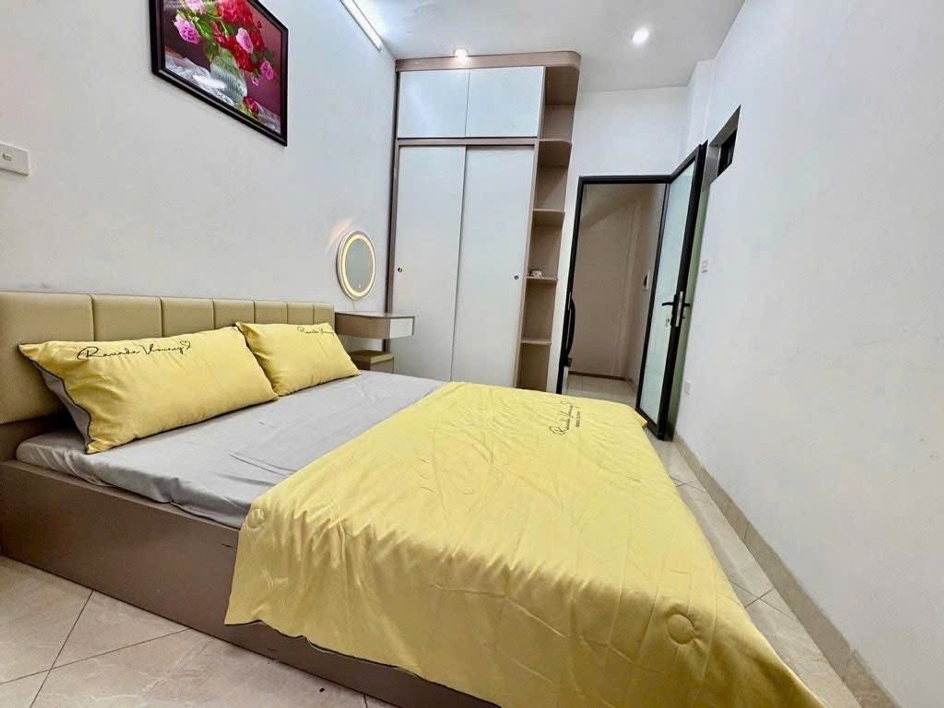 Bán nhà Hai Bà Trưng - diện tích 16m2 4 tầng - nhà đẹp hiếm có - giá 5,35 tỷ