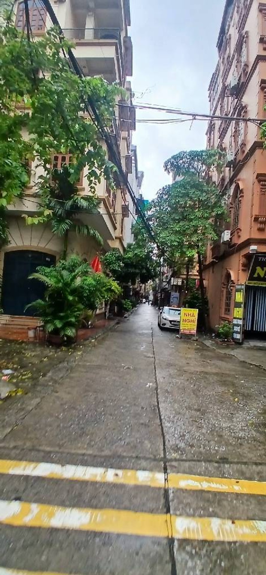 Bán nhà Ngọc Hồi - diện tích 36m2 4 tầng - Ô tô vào trong nhà - giá 11,95 tỷ