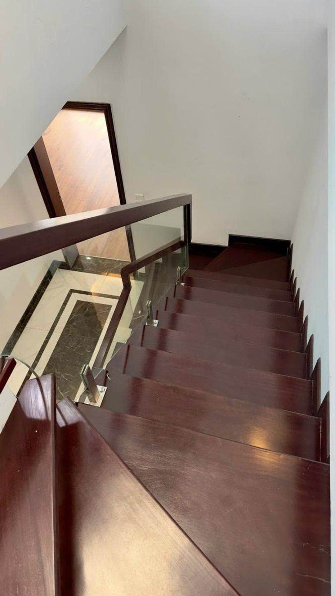 Bán nhà Ngõ 2 Phùng Khoang - diện tích 75m2 4 tầng - Ô tô tránh - giá 27,5 tỷ