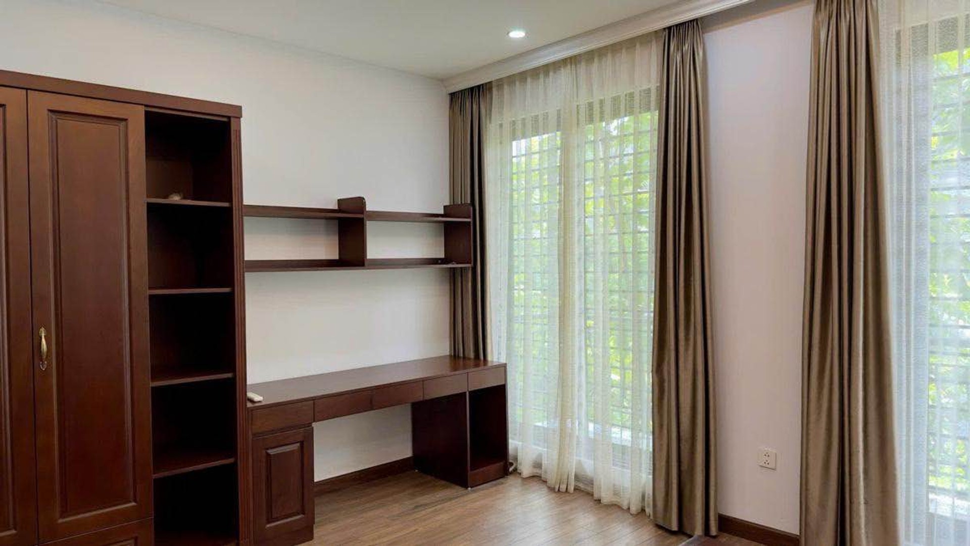 Bán nhà Ngõ 2 Phùng Khoang - diện tích 75m2 4 tầng - Ô tô tránh - giá 27,5 tỷ