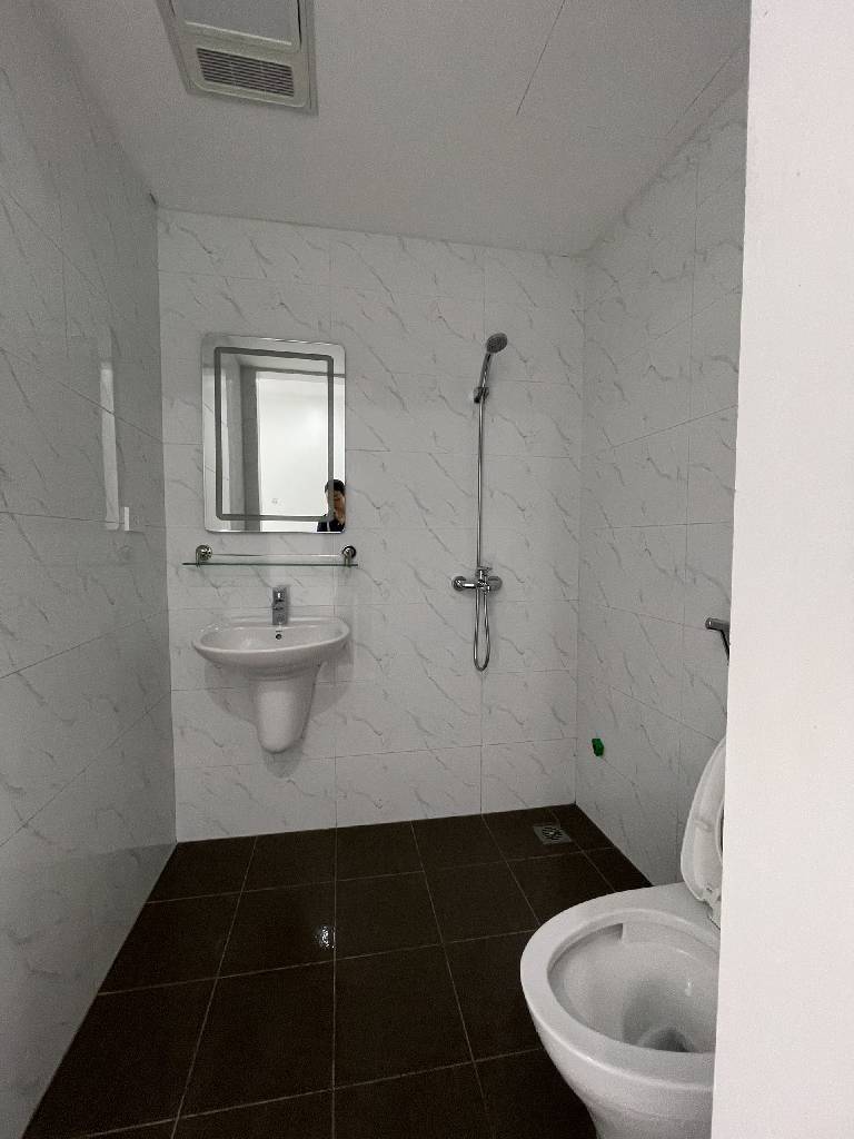 Bán nhà Cát Linh - diện tích 52m2 7 tầng - Mặt ngõ ô tô tránh - giá 26 tỷ