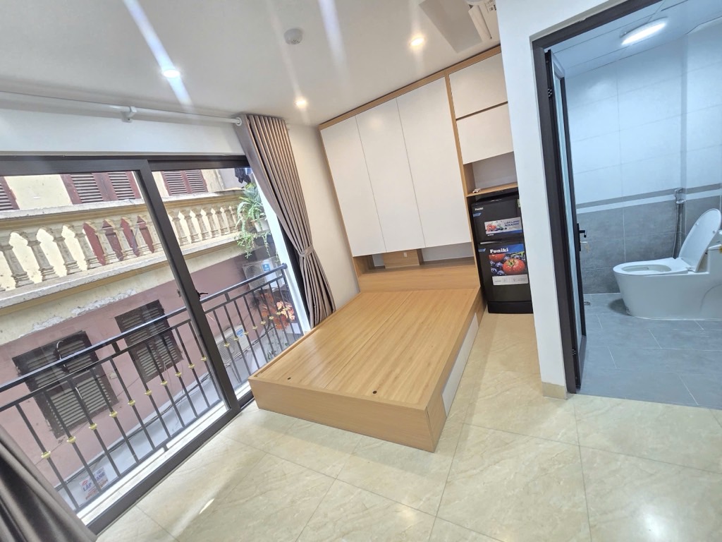 Bán nhà Đường Láng - diện tích 70m2 7 tầng - SIÊU PHẨM CCMN - giá 25,5 tỷ