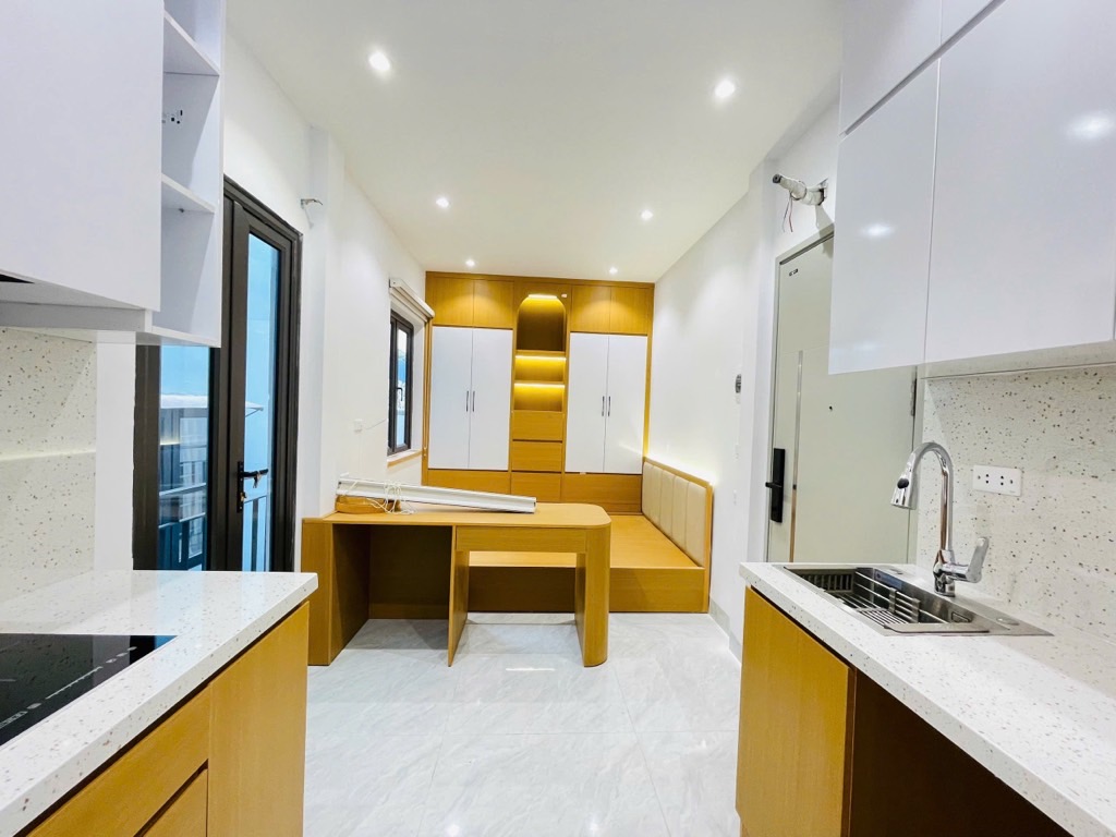 Bán nhà Mai Hắc Đế - diện tích 52m2 3 tầng - Nhà đẹp thiết kế hiện đại - giá 9,98 tỷ