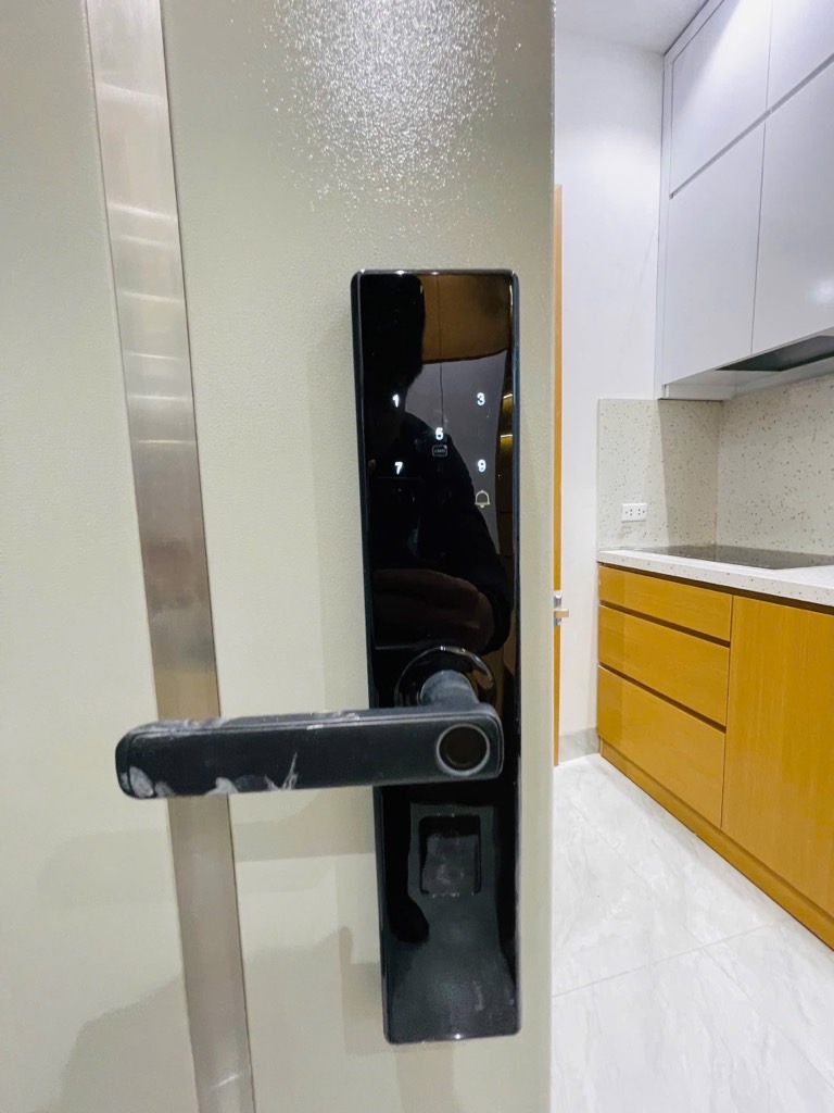 Bán nhà Mai Hắc Đế - diện tích 52m2 3 tầng - Nhà đẹp thiết kế hiện đại - giá 9,98 tỷ