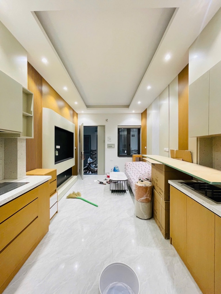 Bán nhà Mai Hắc Đế - diện tích 52m2 3 tầng - Nhà đẹp thiết kế hiện đại - giá 9,98 tỷ
