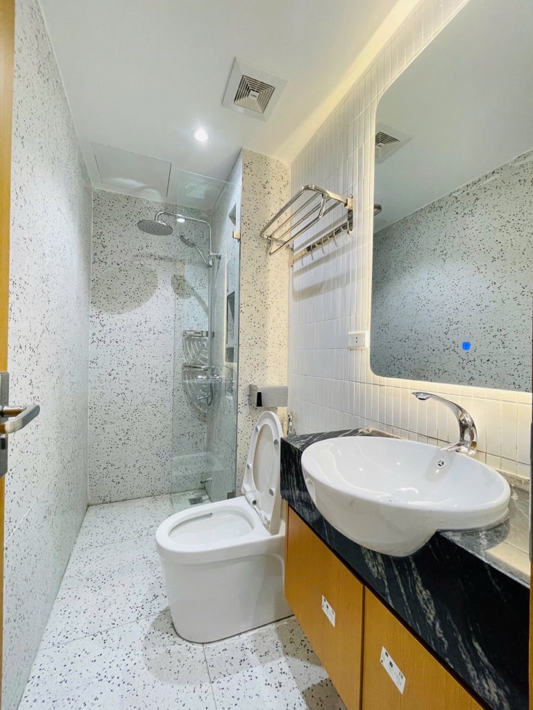 Bán nhà Mai Hắc Đế - diện tích 52m2 3 tầng - Nhà đẹp thiết kế hiện đại - giá 9,98 tỷ