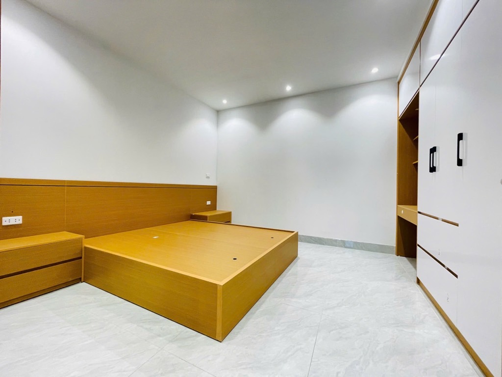 Bán nhà Mai Hắc Đế - diện tích 52m2 3 tầng - Nhà đẹp thiết kế hiện đại - giá 9,98 tỷ