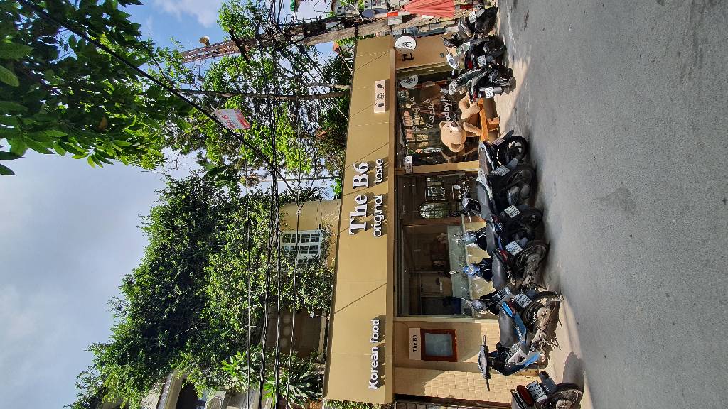 Bán nhà Hoàng Cầu - diện tích 163m2 5 tầng - LÔ GÓC - giá 38 tỷ