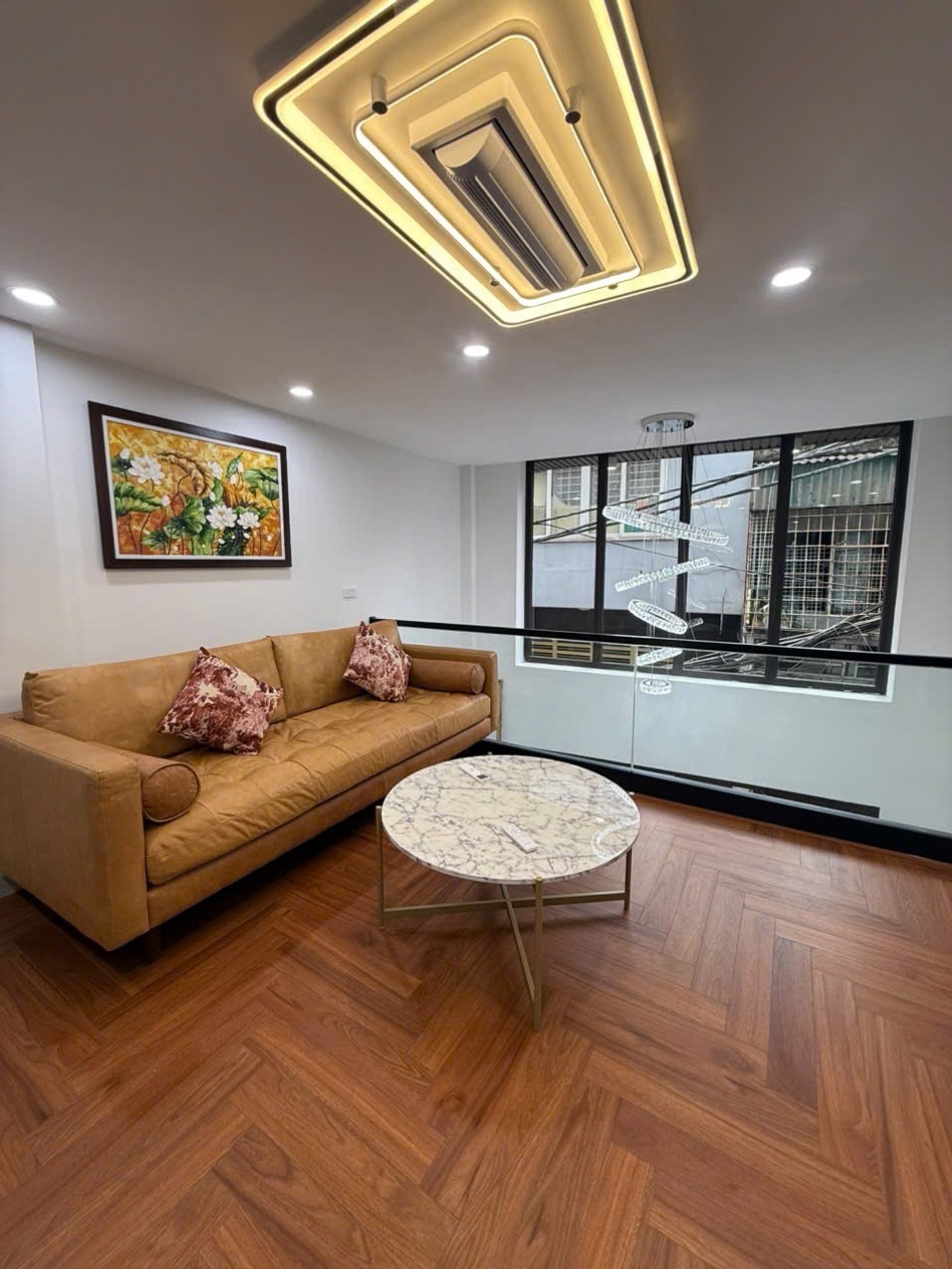Bán nhà Bạch Mai - diện tích 39m2 6 tầng - Lô góc cực thoáng - giá 13,9 tỷ