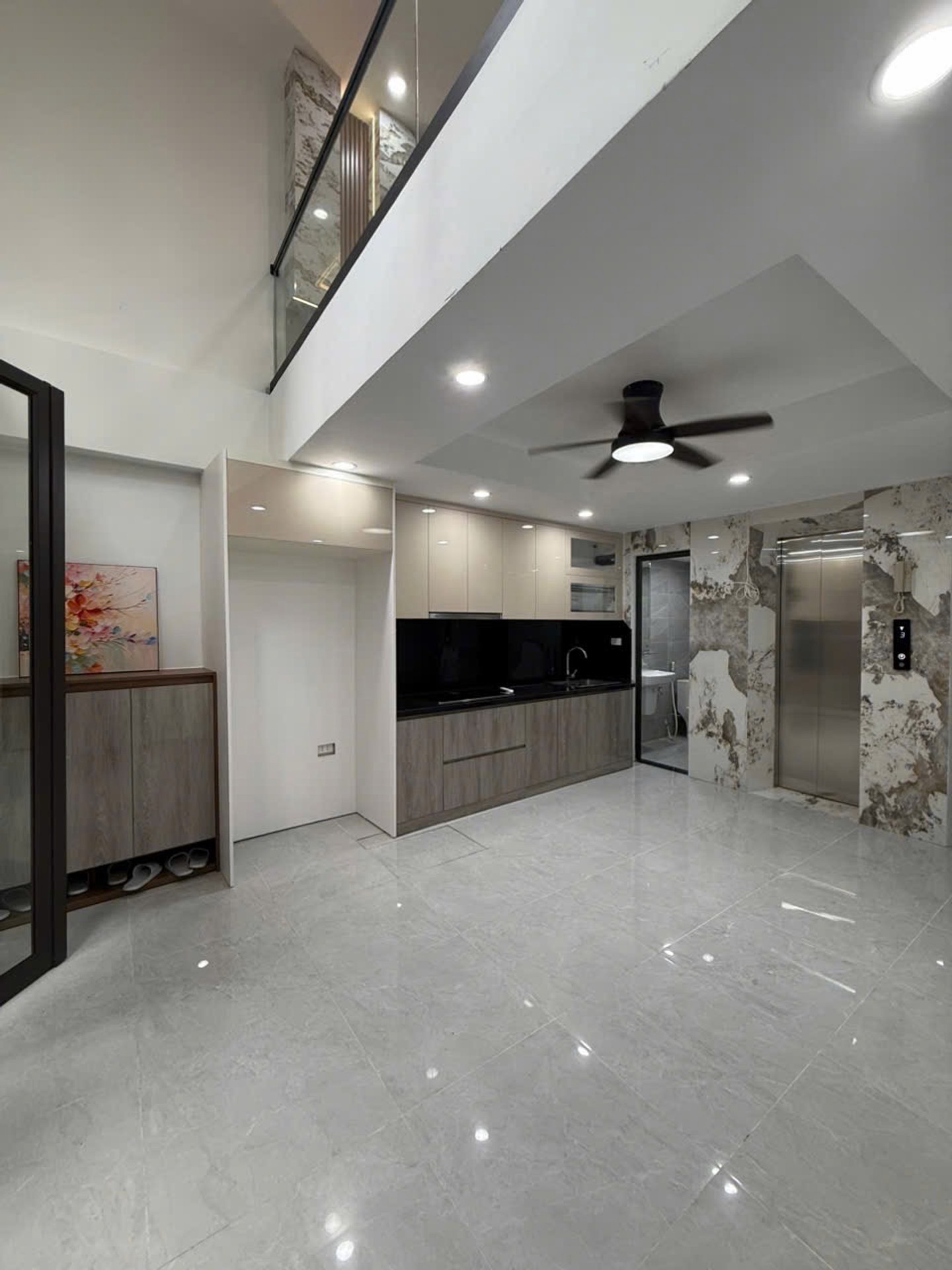 Bán nhà Bạch Mai - diện tích 39m2 6 tầng - Lô góc cực thoáng - giá 13,9 tỷ
