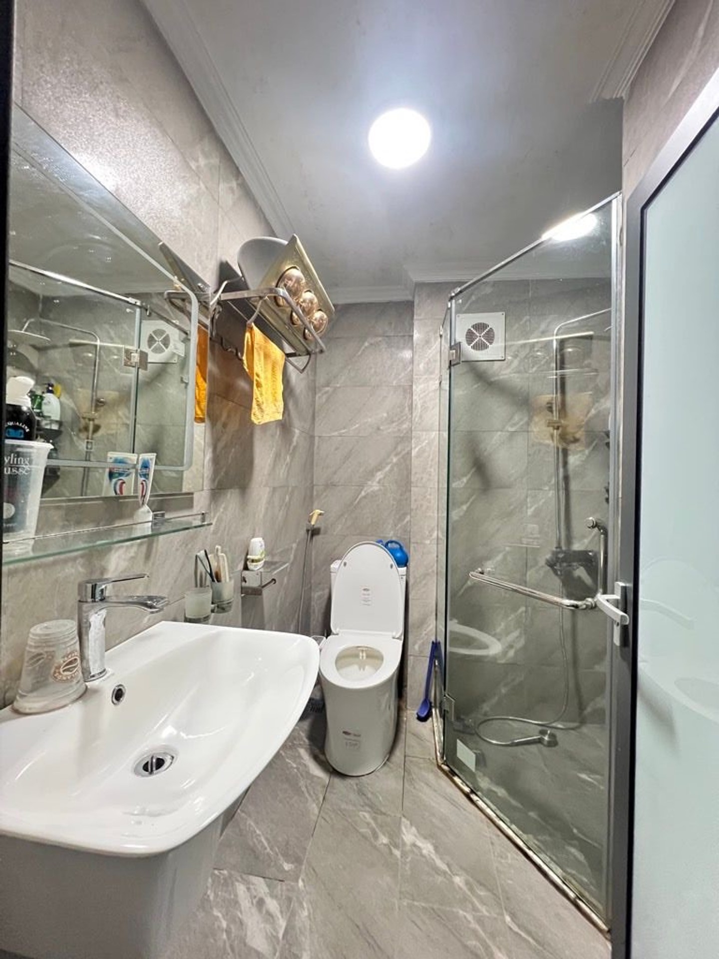 Bán nhà B4 - diện tích 43m2 5 tầng - Mặt ô tô, kinh doanh - giá 20 tỷ
