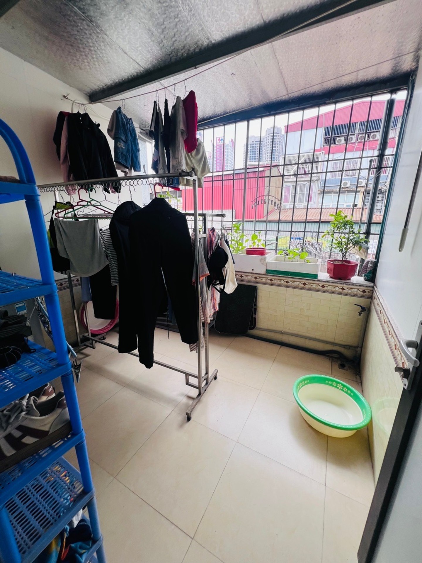 Bán nhà Giải Phóng - diện tích 24m2 5 tầng - Nhà nhỏ xinh, đủ công năng - giá 4,5 tỷ