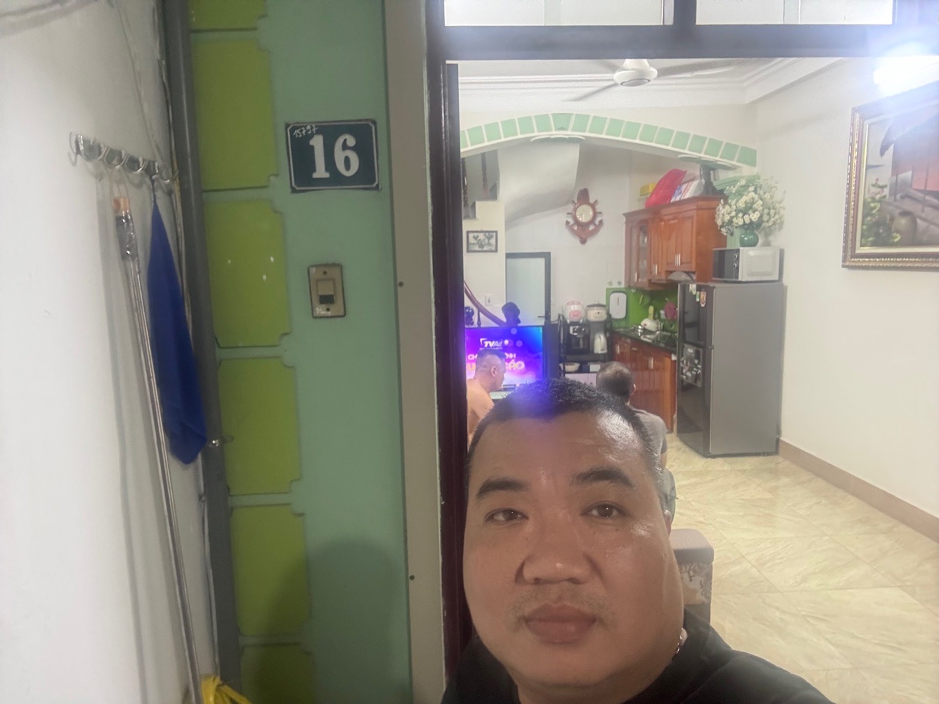 Bán nhà Đông Thiên - diện tích 23m2 4 tầng - Nhà đẹp hiếm có - giá 5,35 tỷ