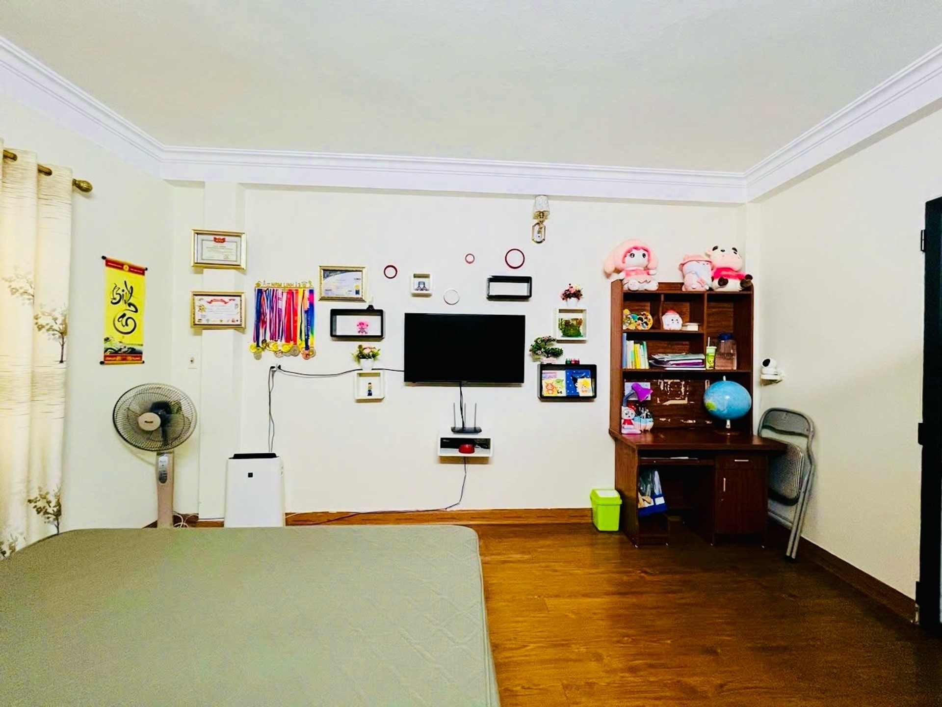 Bán nhà Đông Thiên - diện tích 23m2 4 tầng - Nhà đẹp hiếm có - giá 5,35 tỷ