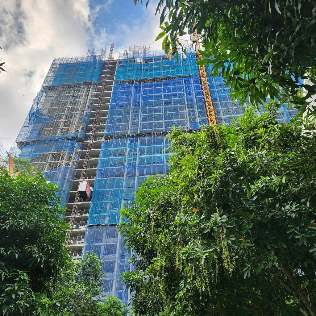 Bán nhà Tây Nam Linh Đàm - diện tích 200m2 4 tầng - Biệt thự cao cấp sân vườn - giá 73 tỷ