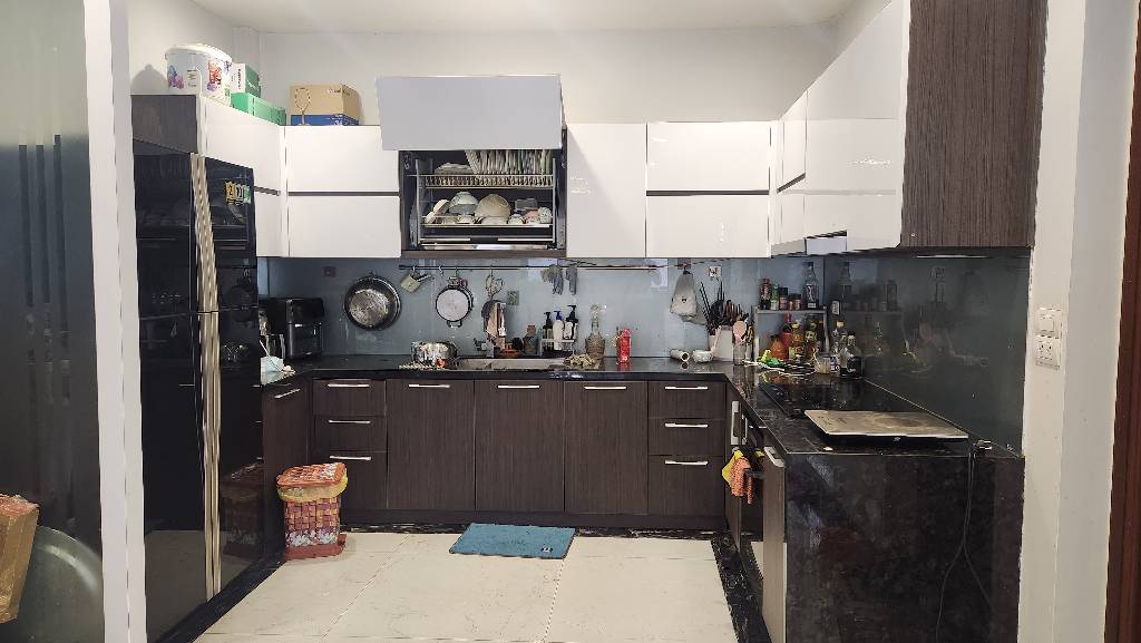 Bán nhà Tây Nam Linh Đàm - diện tích 200m2 4 tầng - Biệt thự cao cấp sân vườn - giá 73 tỷ