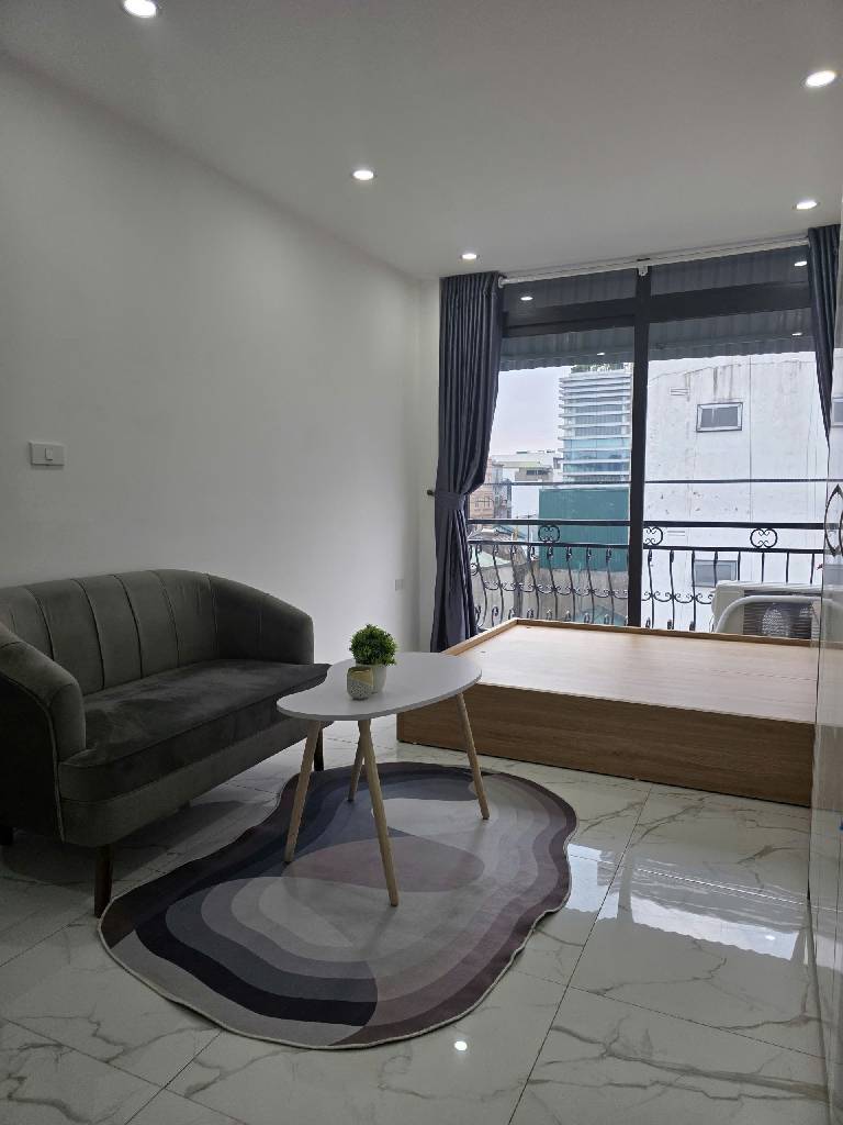 Bán nhà Đê la thành - diện tích 75m2 9 tầng - Mặt phố - giá 30,5 tỷ