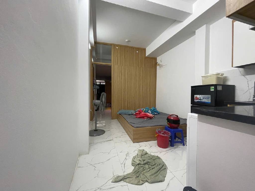 Bán nhà Đê la thành - diện tích 75m2 9 tầng - Mặt phố - giá 30,5 tỷ