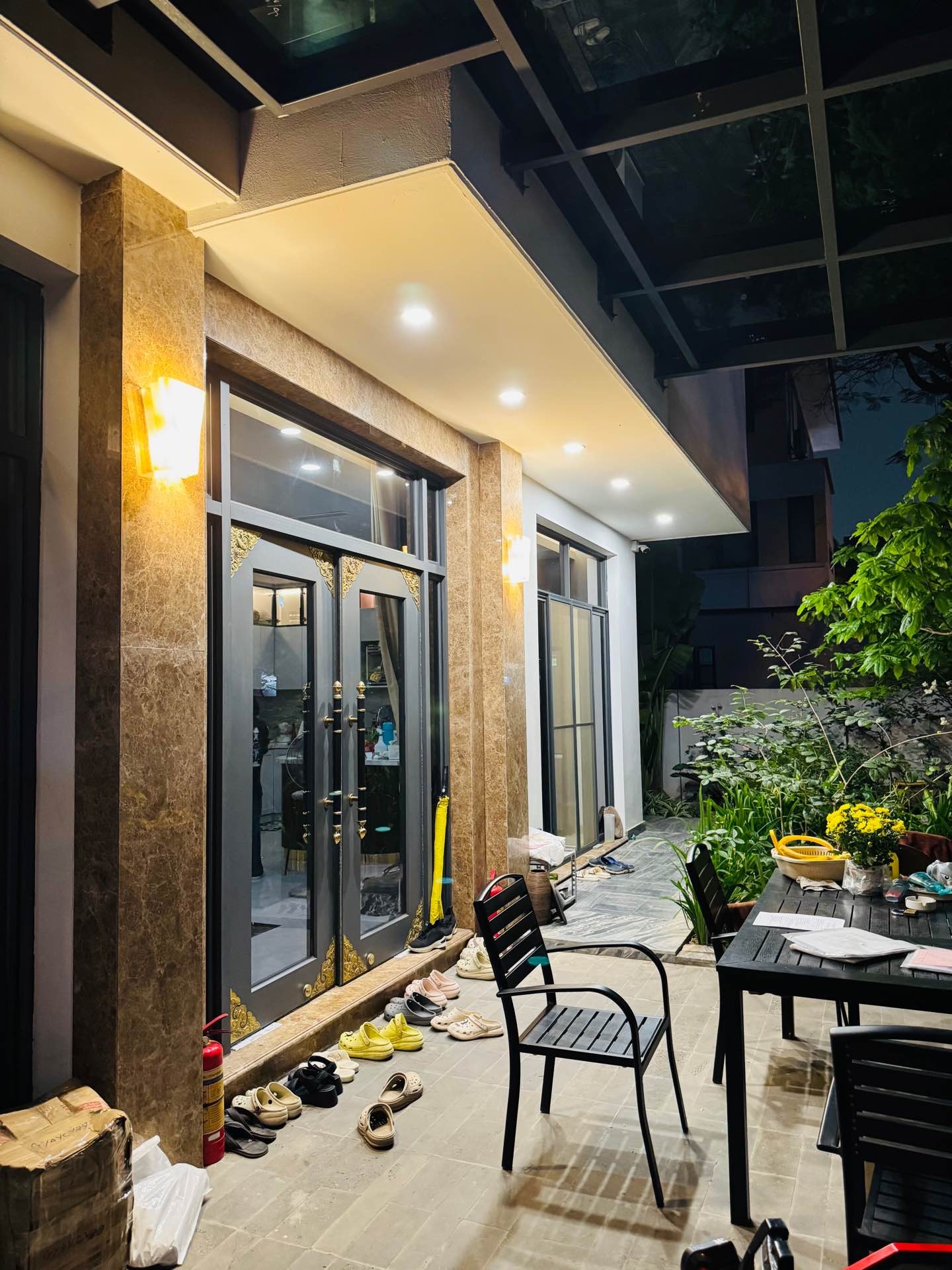 Bán nhà Phan Kế Toại - diện tích 208m2 4 tầng - Lô góc 3 mặt thoáng - giá 6,2 tỷ