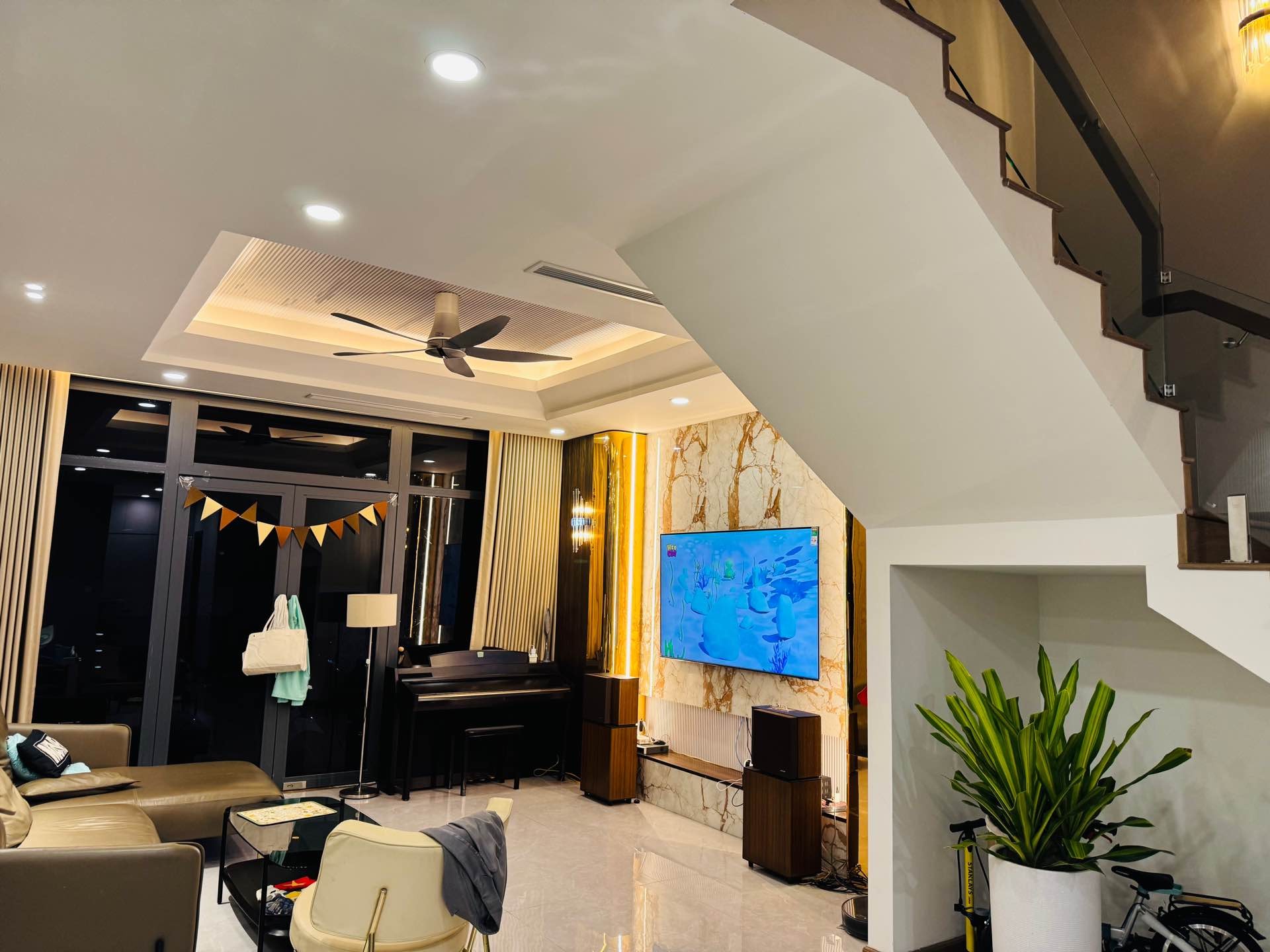 Bán nhà Phan Kế Toại - diện tích 208m2 4 tầng - Lô góc 3 mặt thoáng - giá 6,2 tỷ