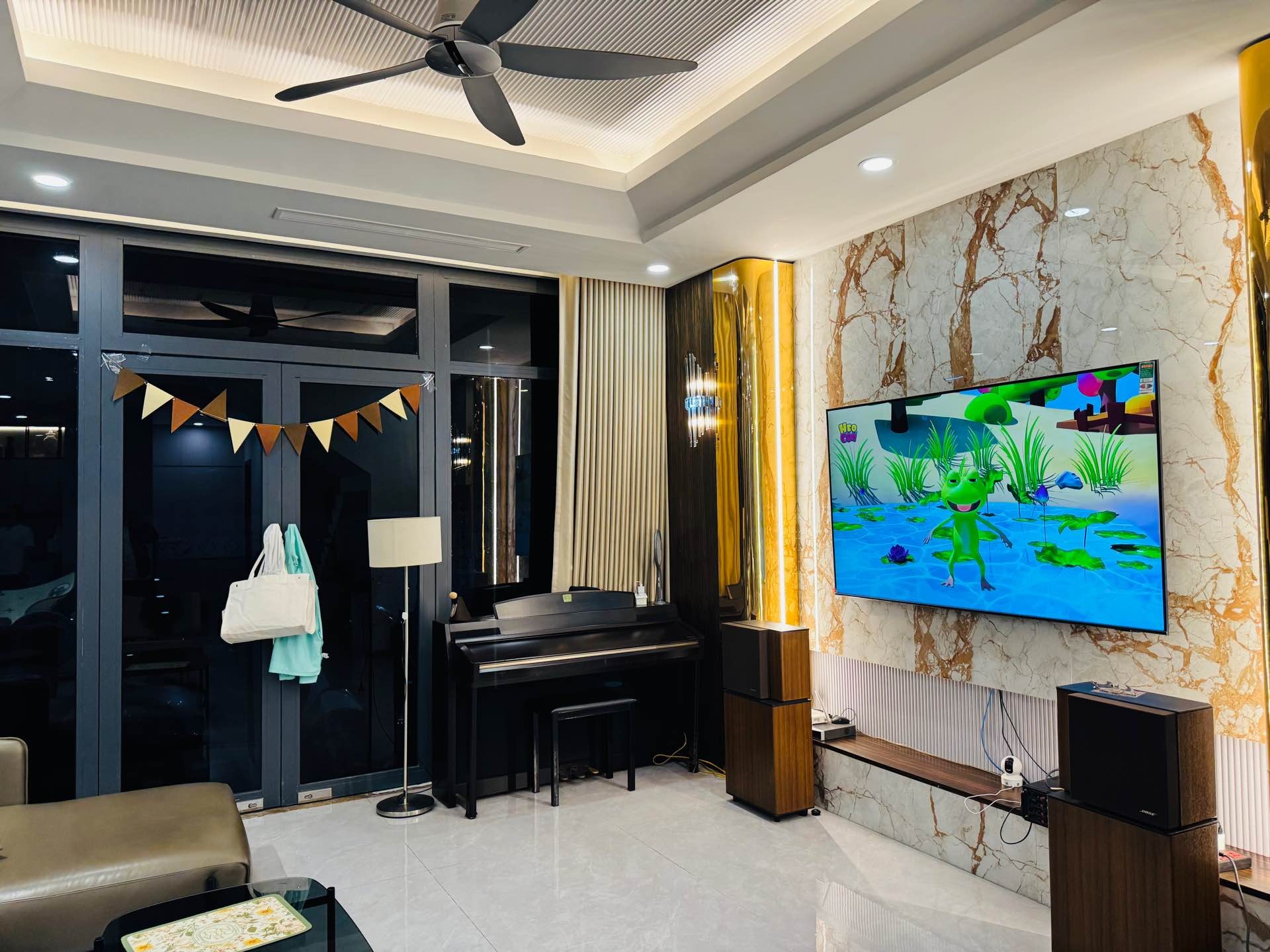 Bán nhà Phan Kế Toại - diện tích 208m2 4 tầng - Lô góc 3 mặt thoáng - giá 6,2 tỷ